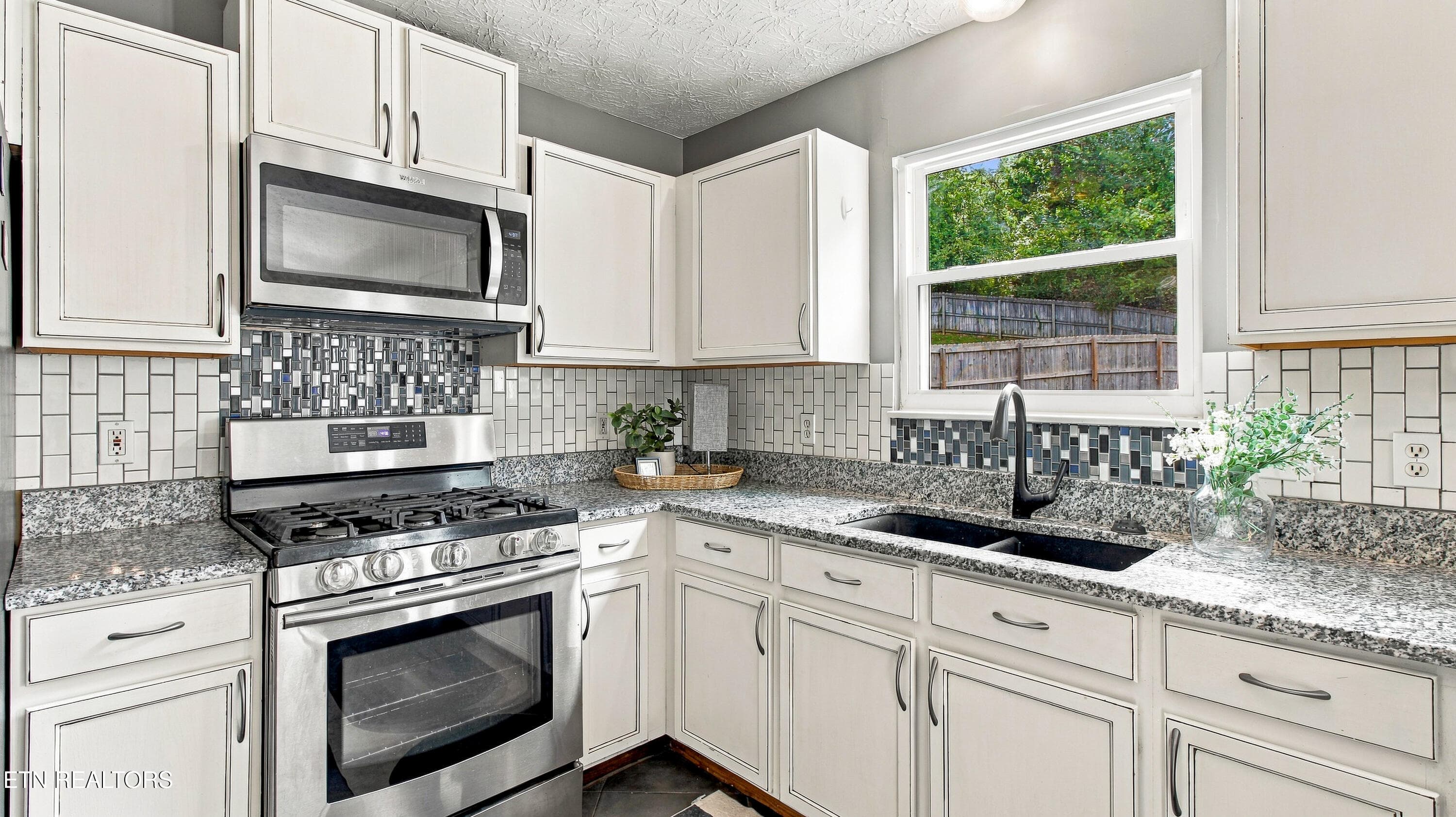 warren-12 - 5973 Warrenpark Lane, Knoxville, TN 37912, Knoxville