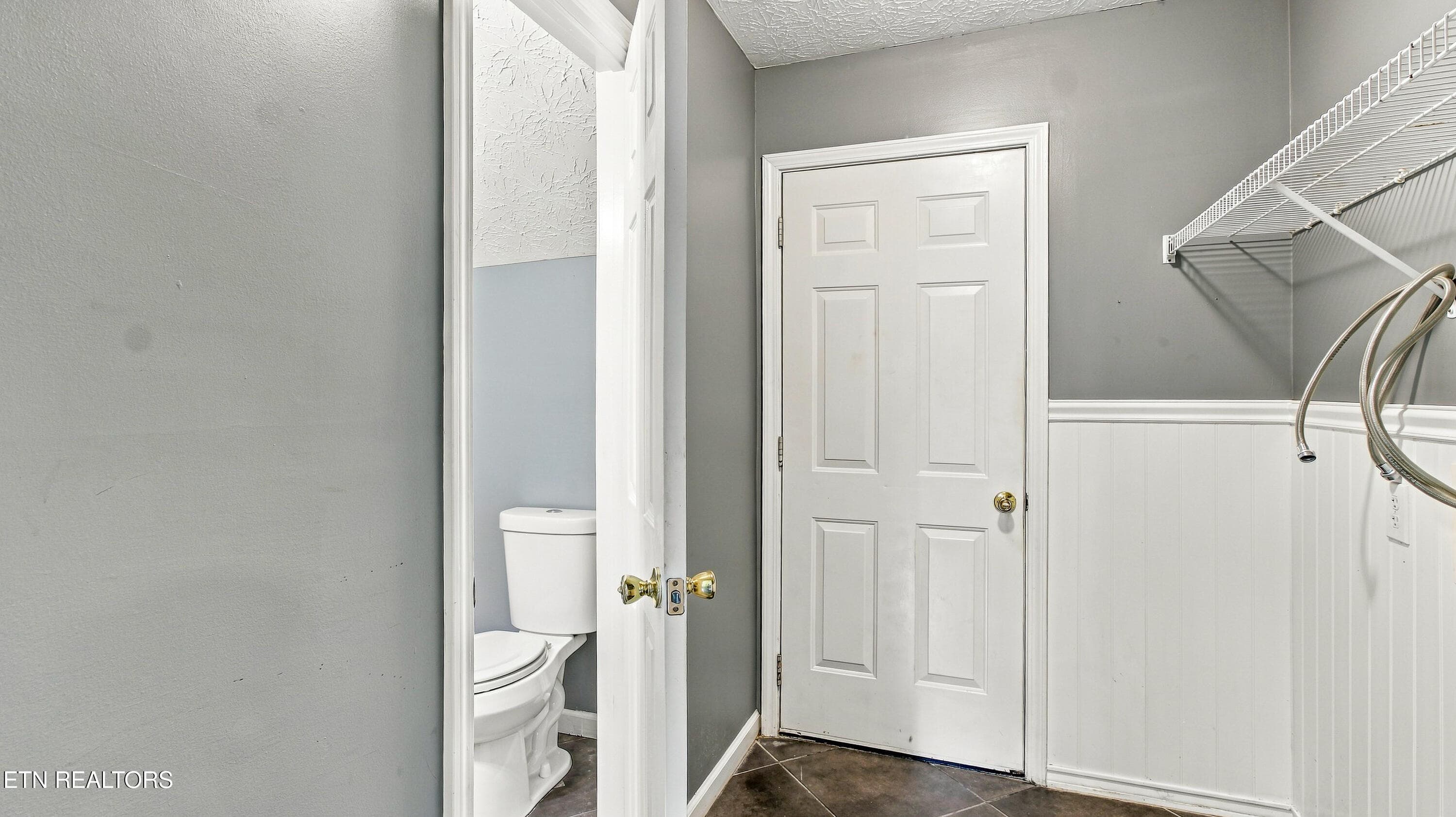warren-17 - 5973 Warrenpark Lane, Knoxville, TN 37912, Knoxville