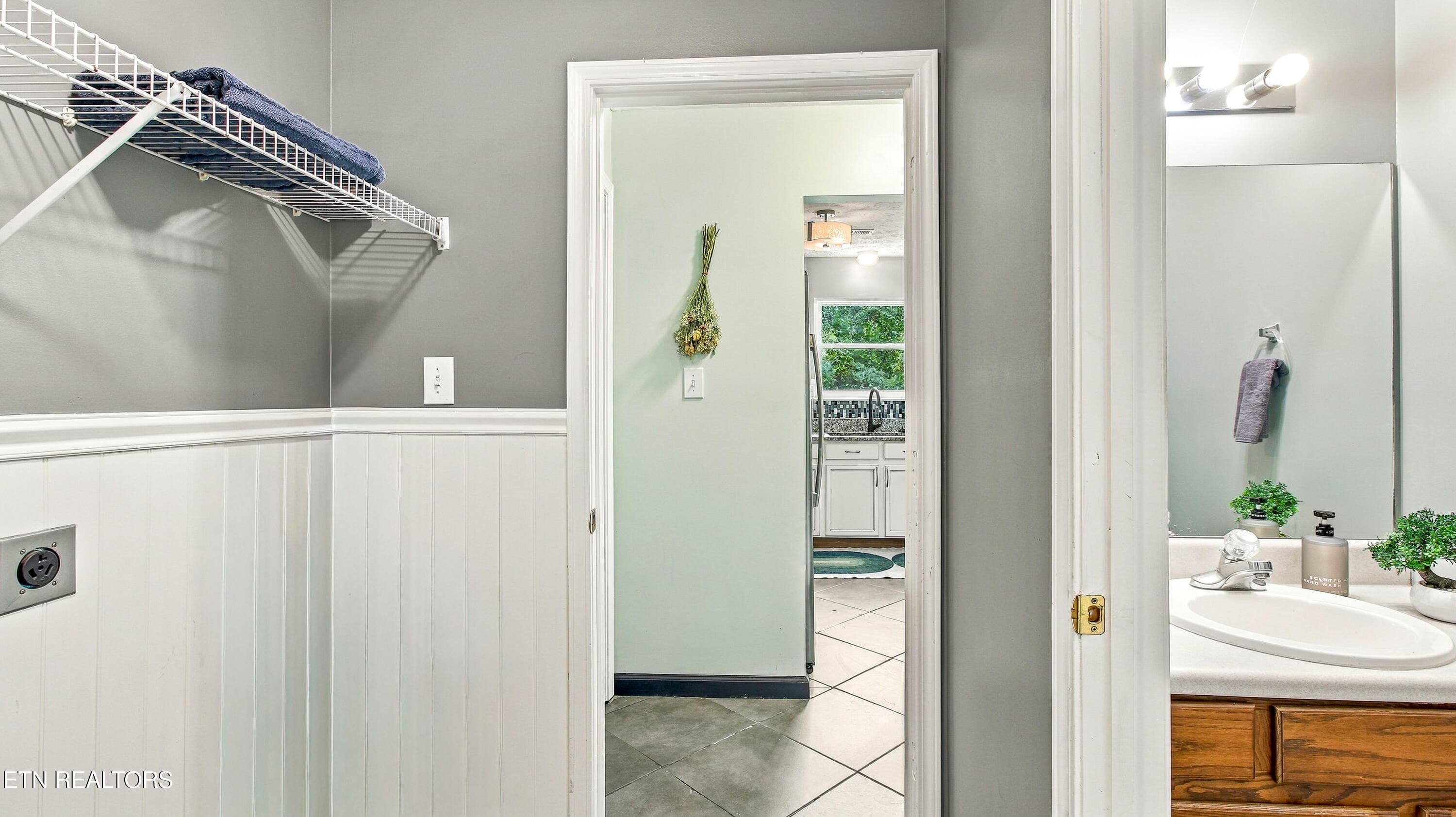 warren-18 - 5973 Warrenpark Lane, Knoxville, TN 37912, Knoxville