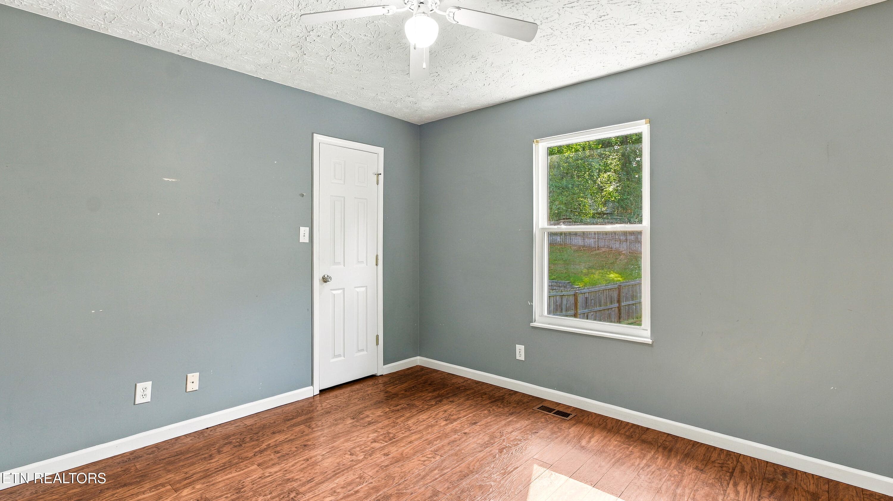 warren-27 - 5973 Warrenpark Lane, Knoxville, TN 37912, Knoxville