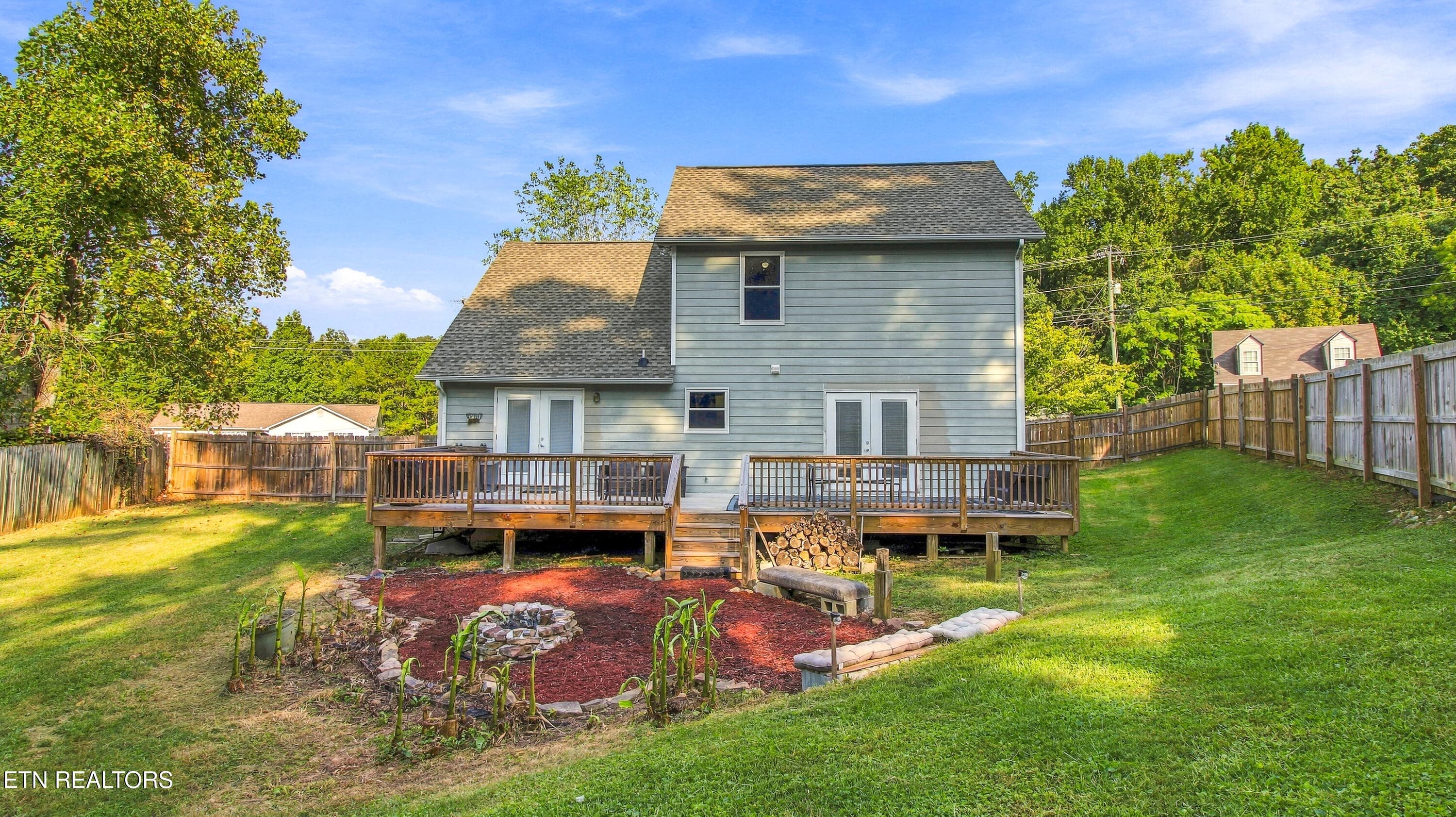 warren-34 - 5973 Warrenpark Lane, Knoxville, TN 37912, Knoxville