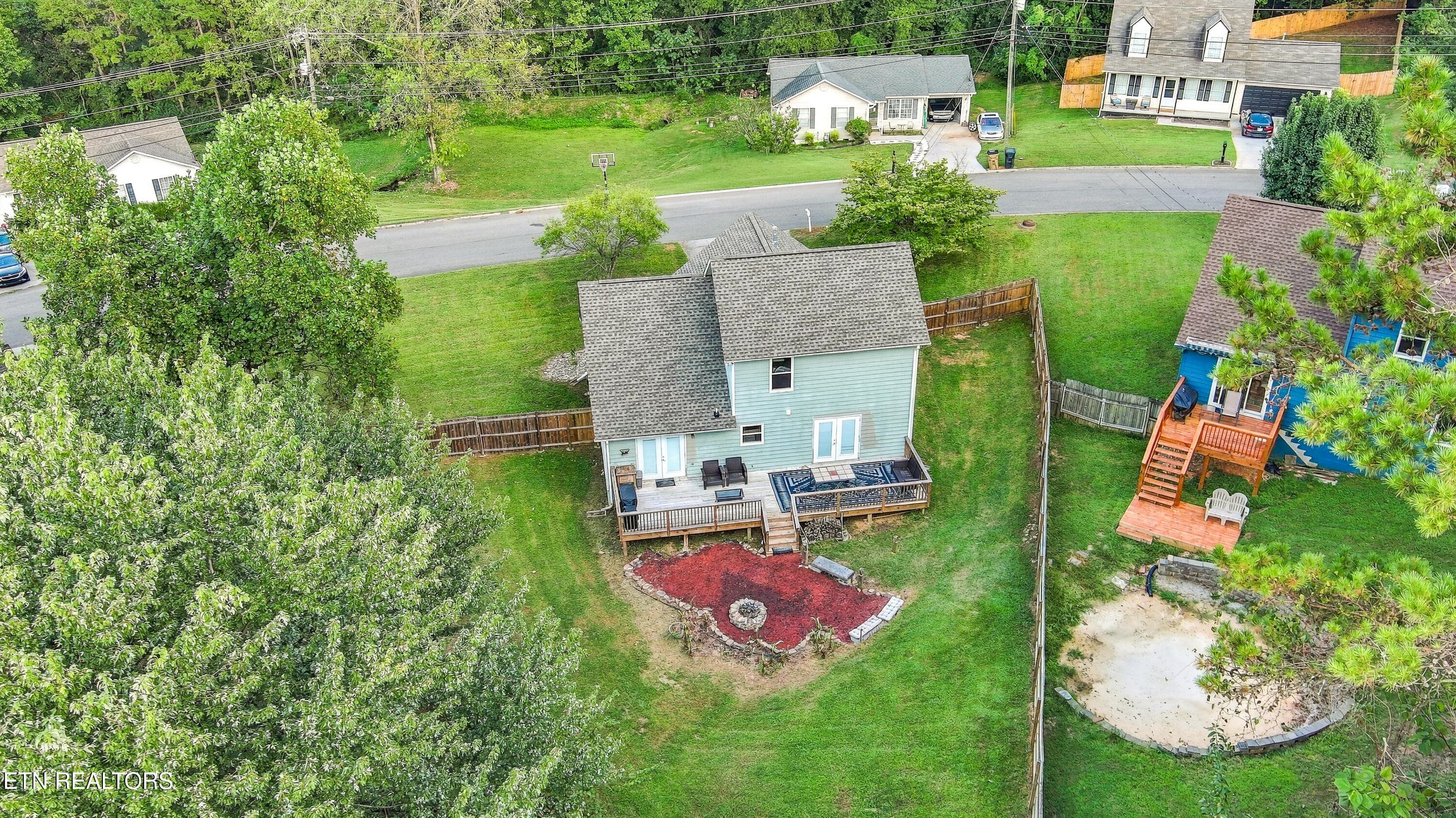 warren-39 - 5973 Warrenpark Lane, Knoxville, TN 37912, Knoxville