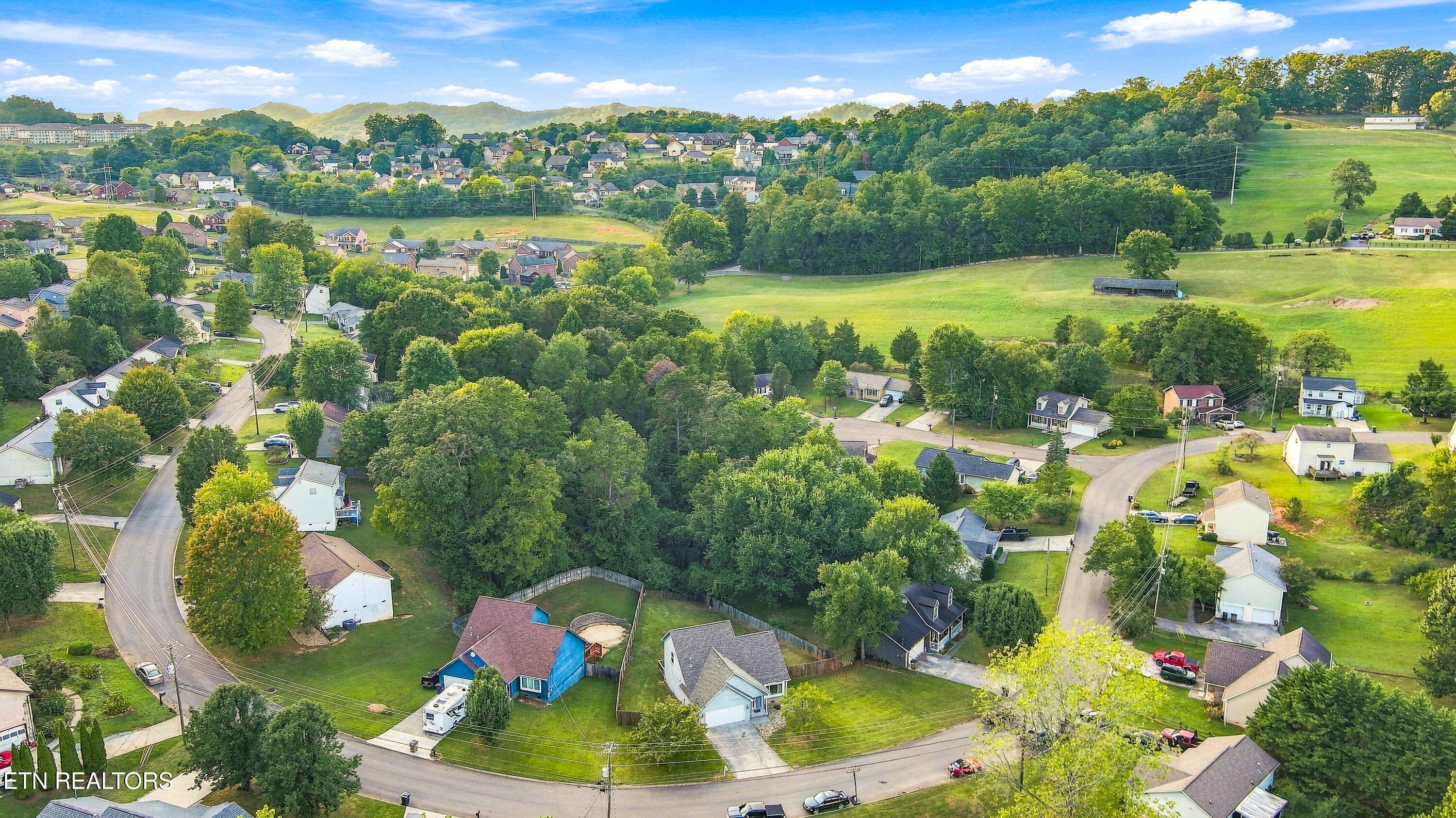 warren-42 - 5973 Warrenpark Lane, Knoxville, TN 37912, Knoxville