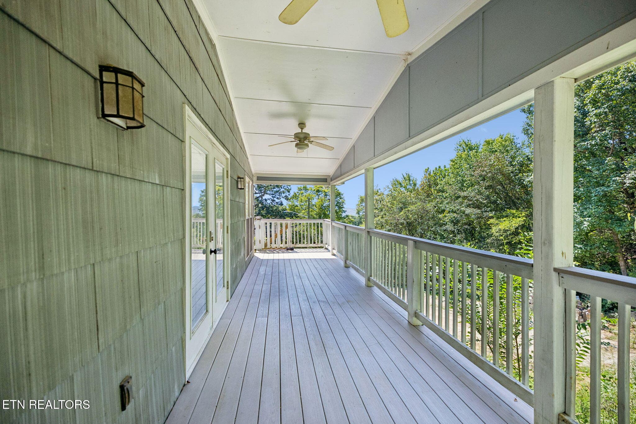 8-5603 S Briscoe Cir - 003 - 5603 S Briscoe Circle, Knoxville, TN 37912, Knoxville