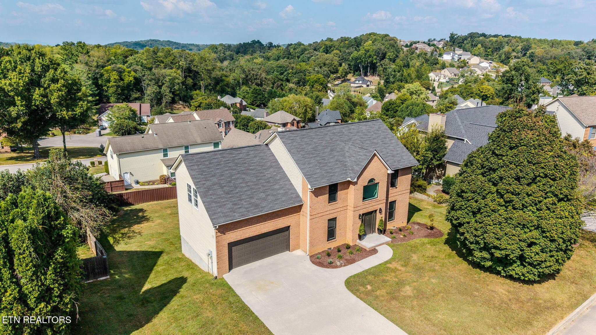 20-web-or-mls-10108-delle-meade-dr - 10108 Delle Meade Drive, Knoxville, TN 37931, Knoxville