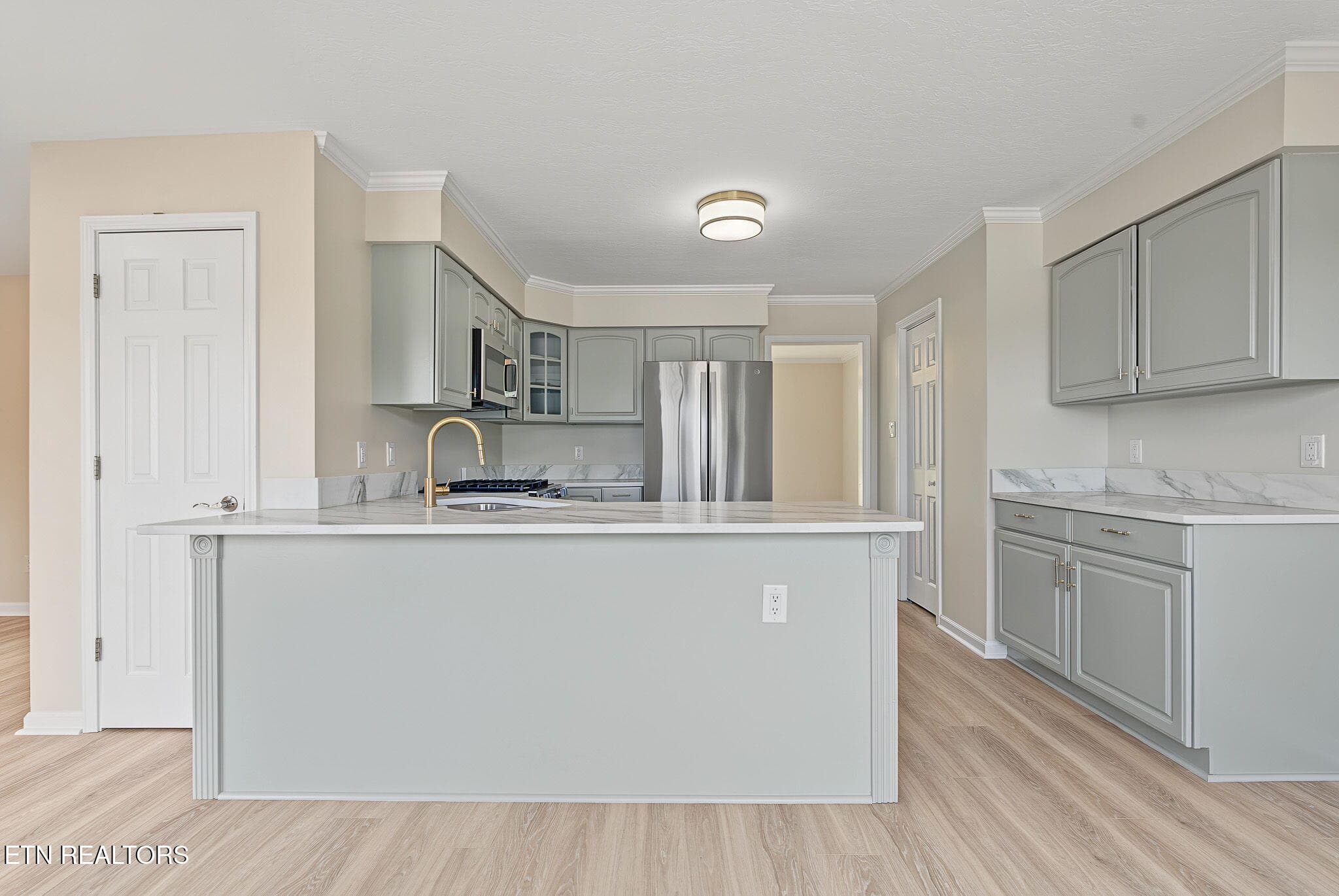 30-web-or-mls-10108-delle-meade-dr - 10108 Delle Meade Drive, Knoxville, TN 37931, Knoxville