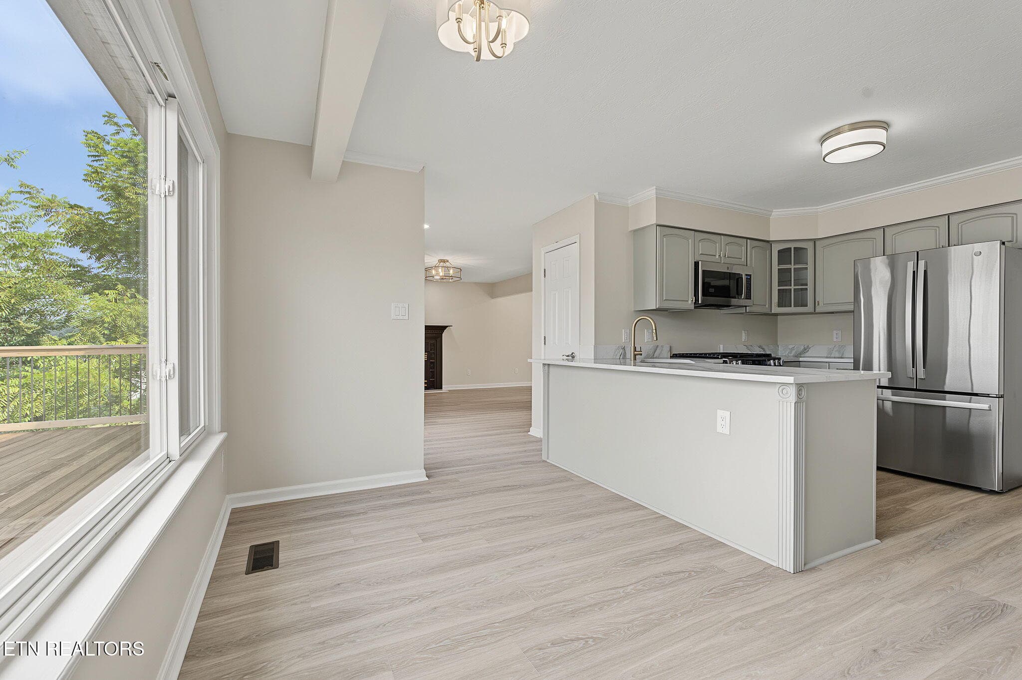 33-web-or-mls-10108-delle-meade-dr - 10108 Delle Meade Drive, Knoxville, TN 37931, Knoxville