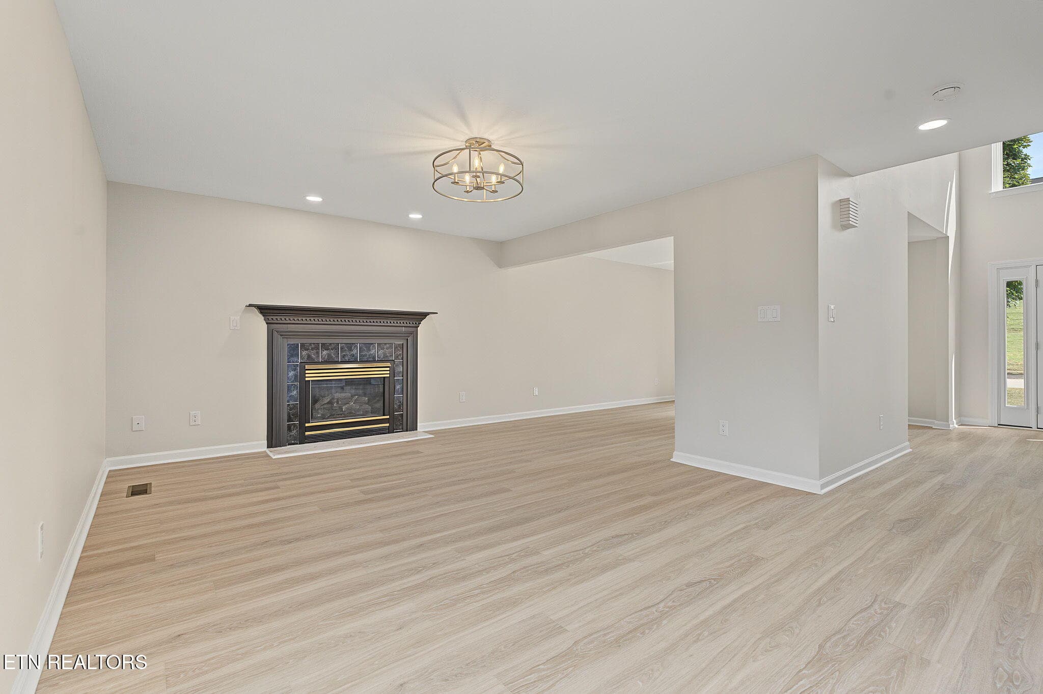 34-web-or-mls-10108-delle-meade-dr - 10108 Delle Meade Drive, Knoxville, TN 37931, Knoxville