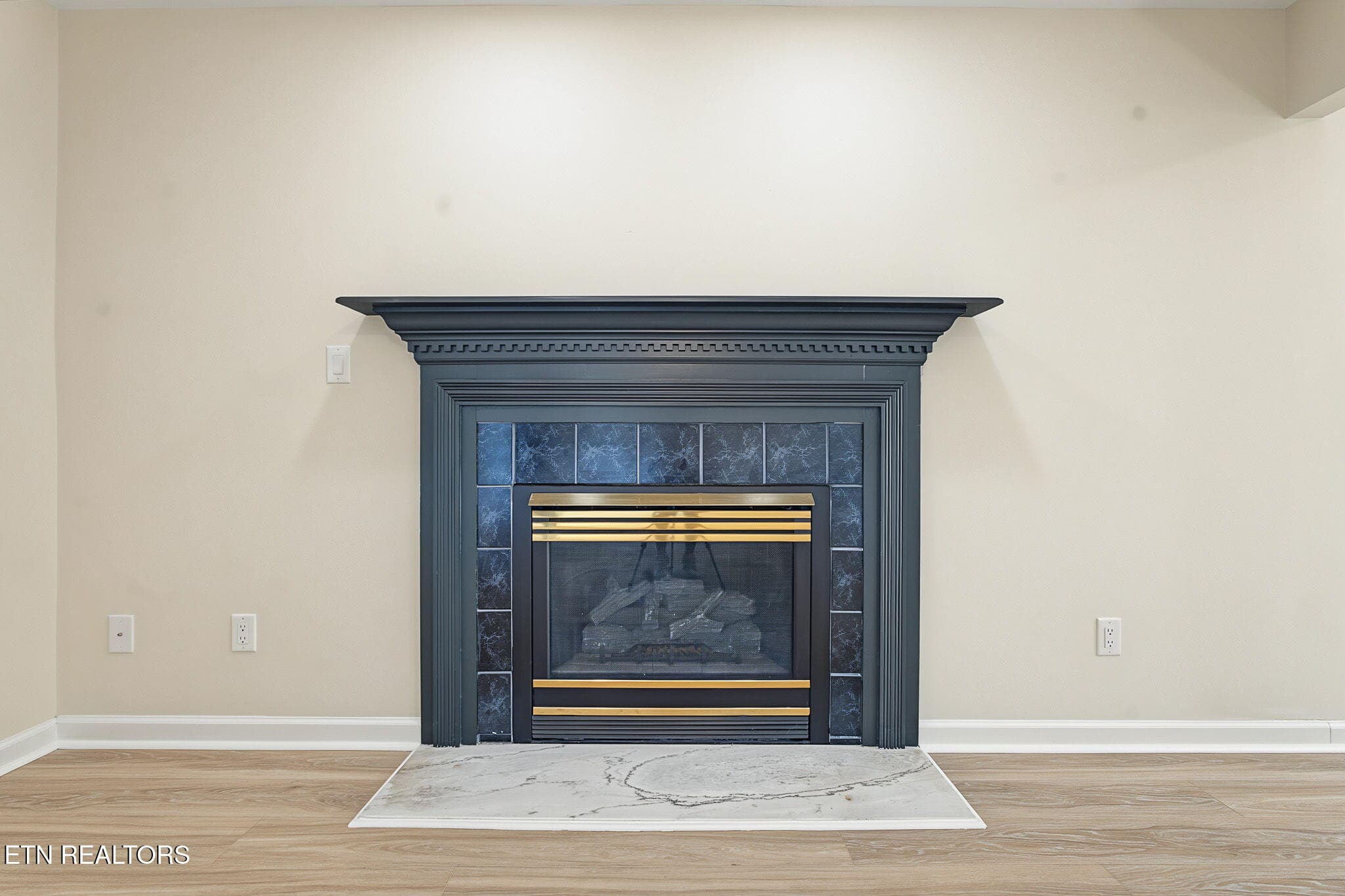 35-web-or-mls-10108-delle-meade-dr - 10108 Delle Meade Drive, Knoxville, TN 37931, Knoxville