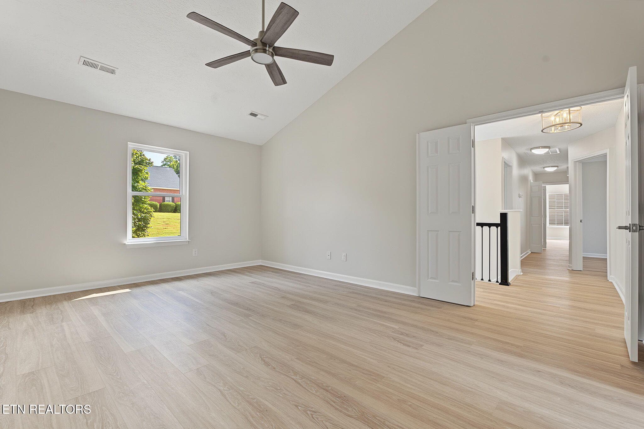 14-web-or-mls-10108-delle-meade-dr - 10108 Delle Meade Drive, Knoxville, TN 37931, Knoxville