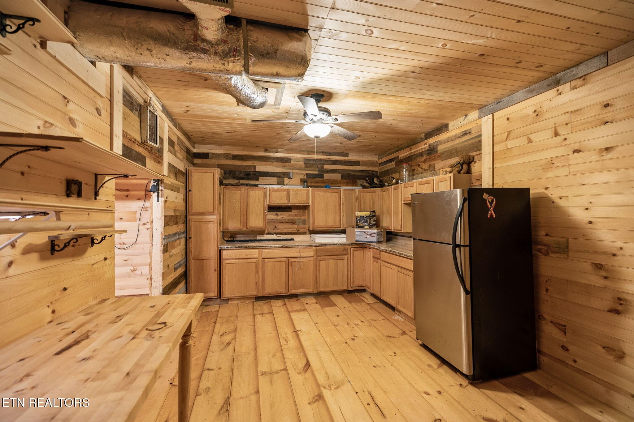 11-369 Oak Lake Dr-011 - 369 Oak Lake Drive, Sevierville, TN 37876, Sevierville