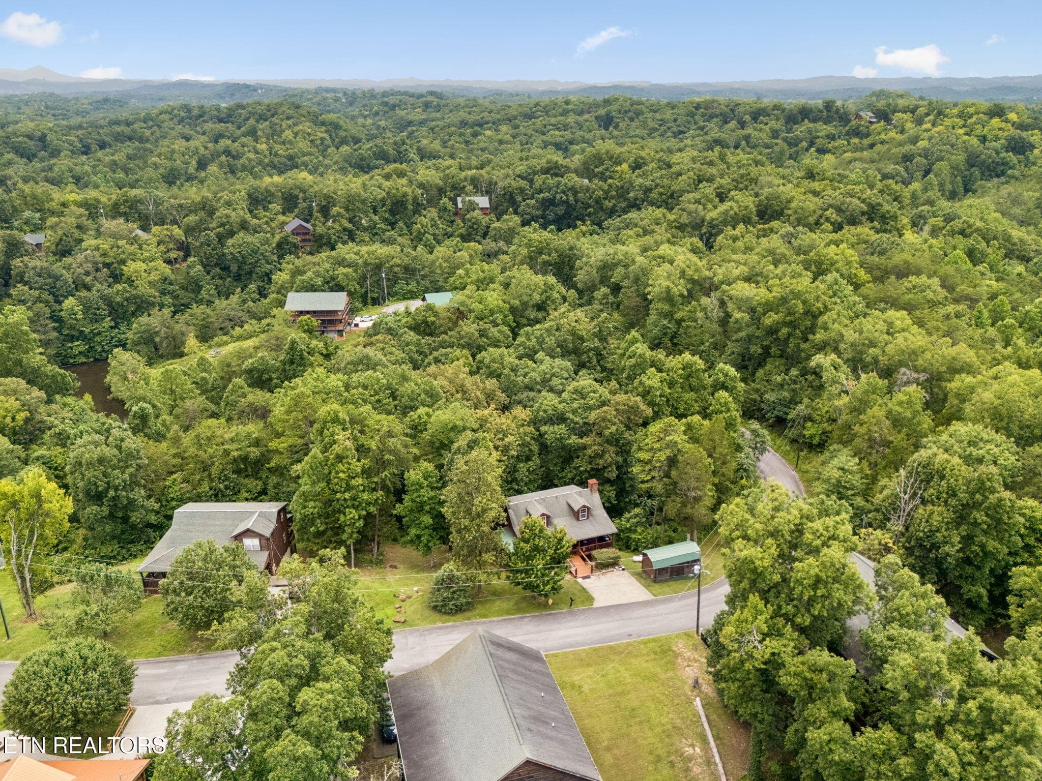 38-369 Oak Lake Dr-038 - 369 Oak Lake Drive, Sevierville, TN 37876, Sevierville