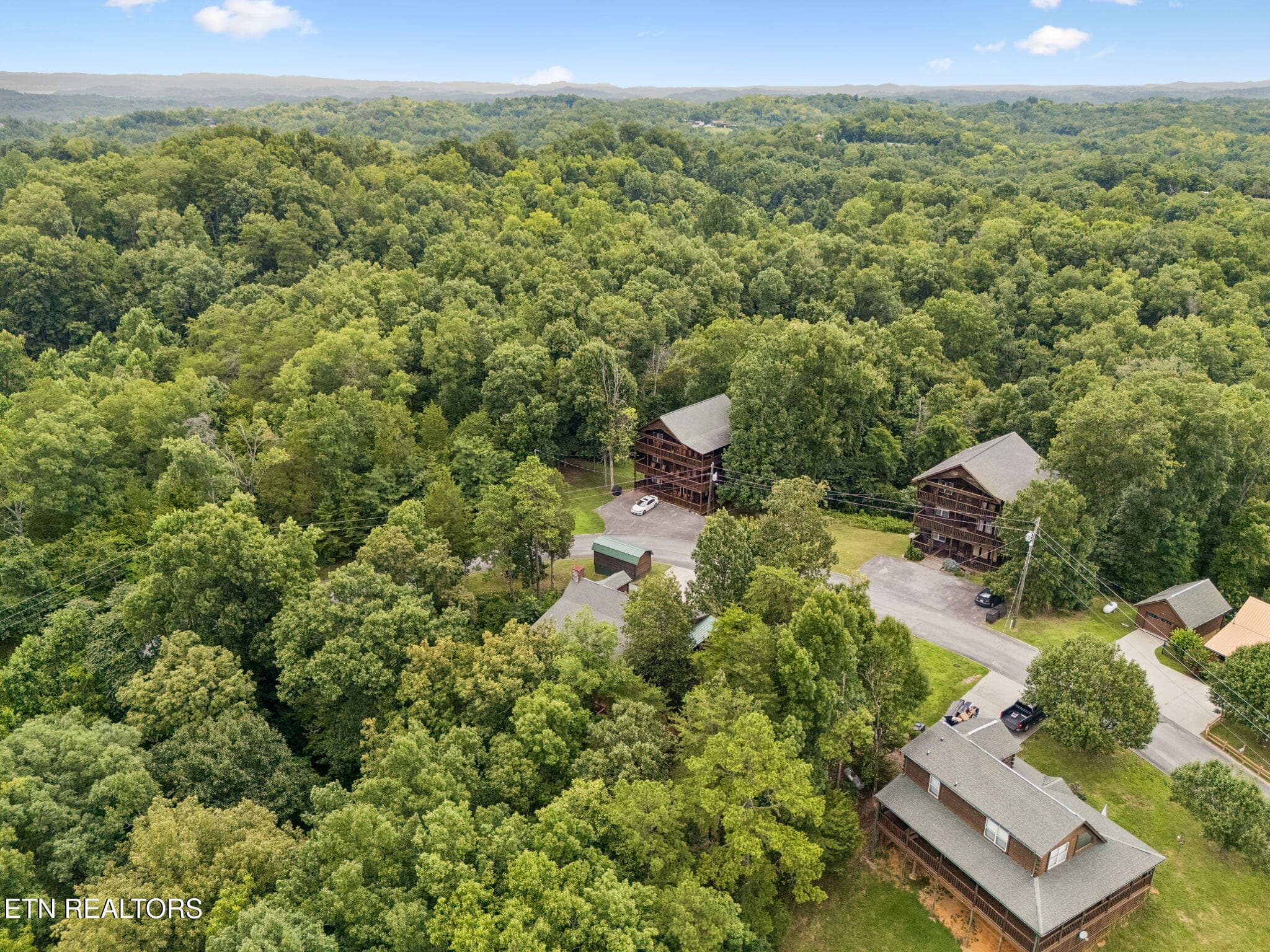 40-369 Oak Lake Dr-040 - 369 Oak Lake Drive, Sevierville, TN 37876, Sevierville
