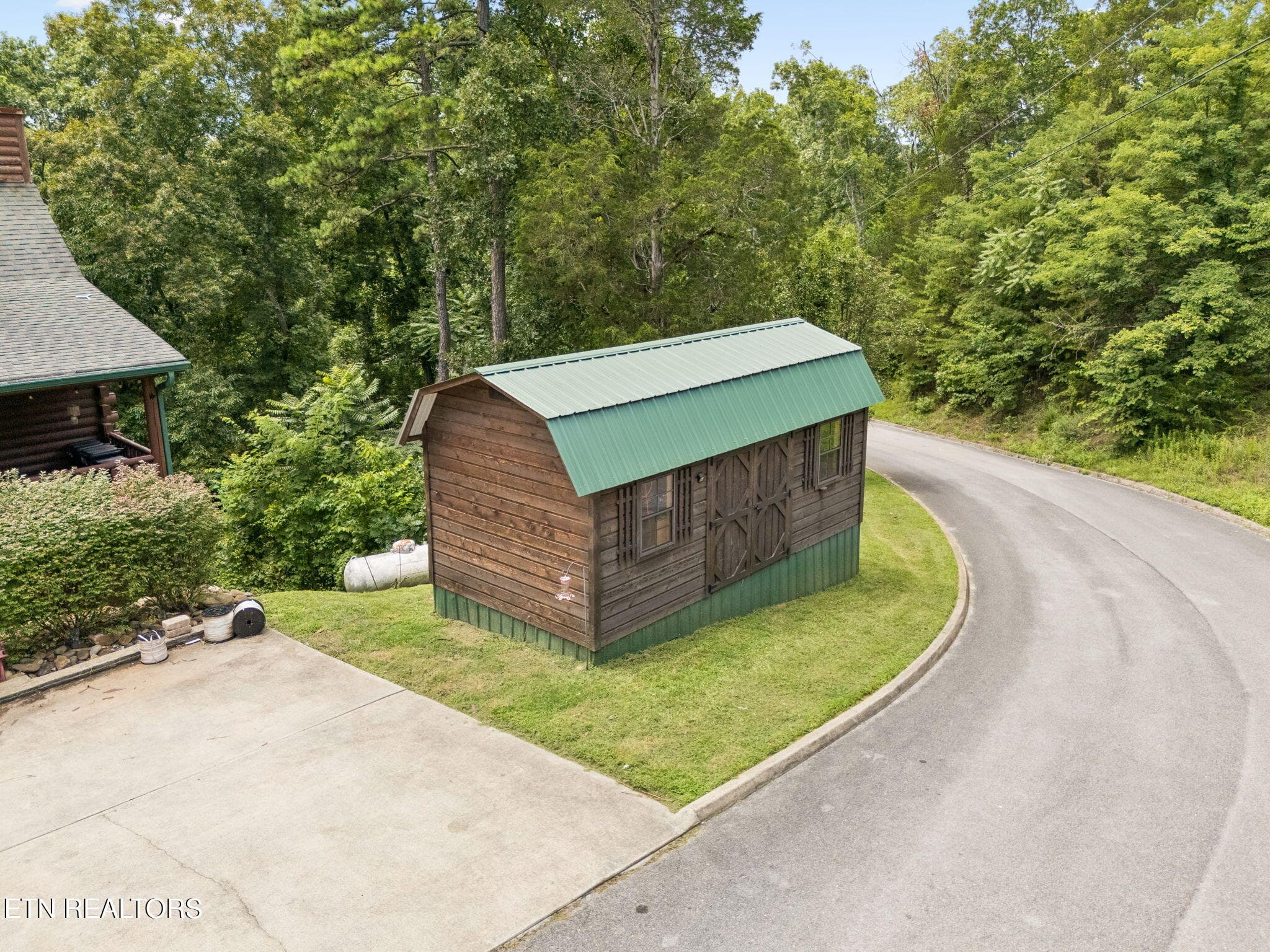 33-369 Oak Lake Dr-033 - 369 Oak Lake Drive, Sevierville, TN 37876, Sevierville