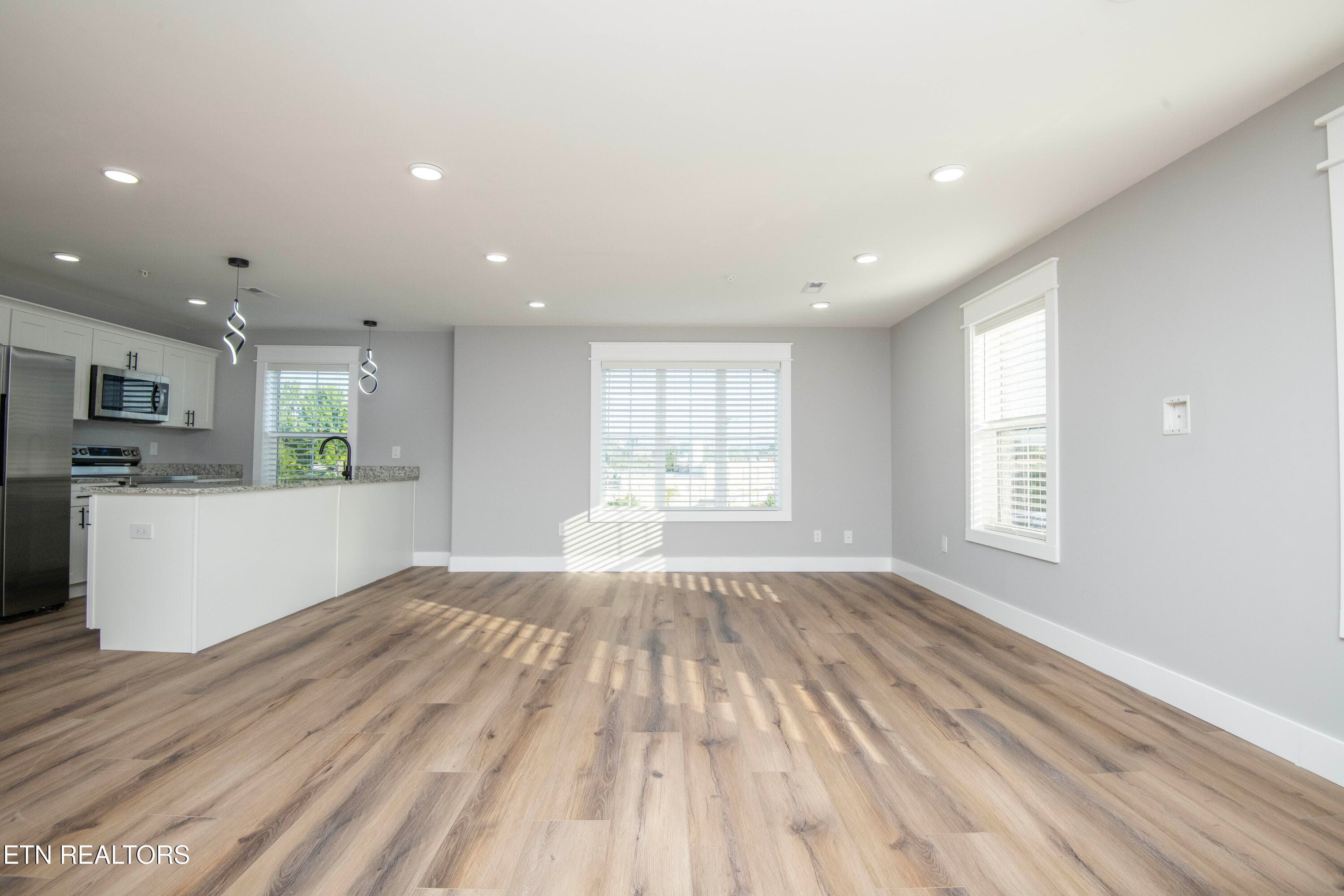 bliving 3 - 1911 Forest Ave 1, Knoxville, TN 37916, Knoxville