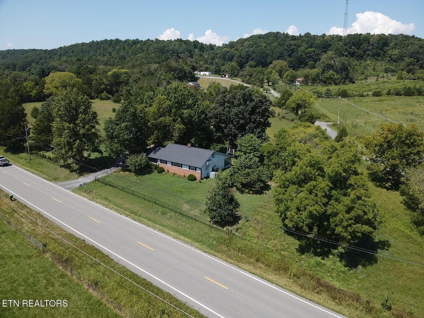 TJEJ1680 - 549 Raccoon Valley Rd, Powell, TN 37849, Powell