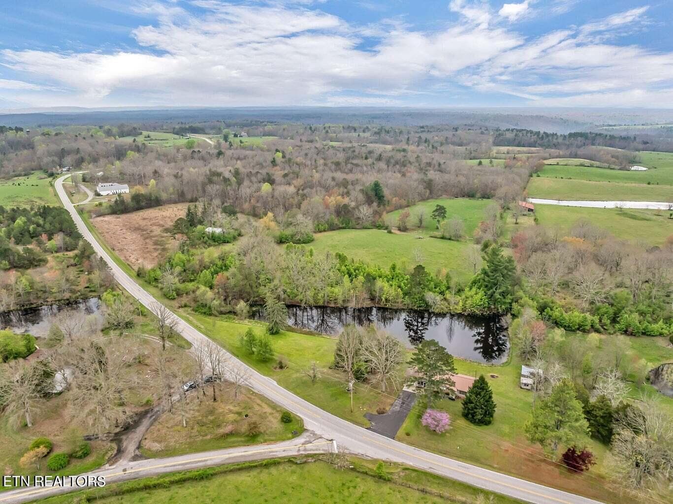 20240413130858397993000000-o - 6111 Nashville Hwy, Deer Lodge, TN 37726, Deer Lodge