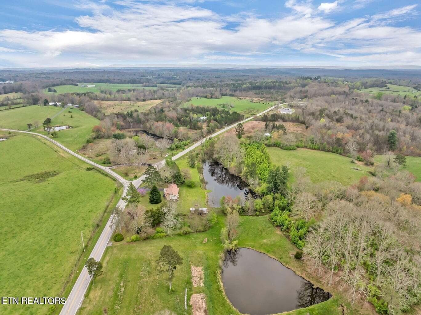 20240413130915622883000000-o - 6111 Nashville Hwy, Deer Lodge, TN 37726, Deer Lodge