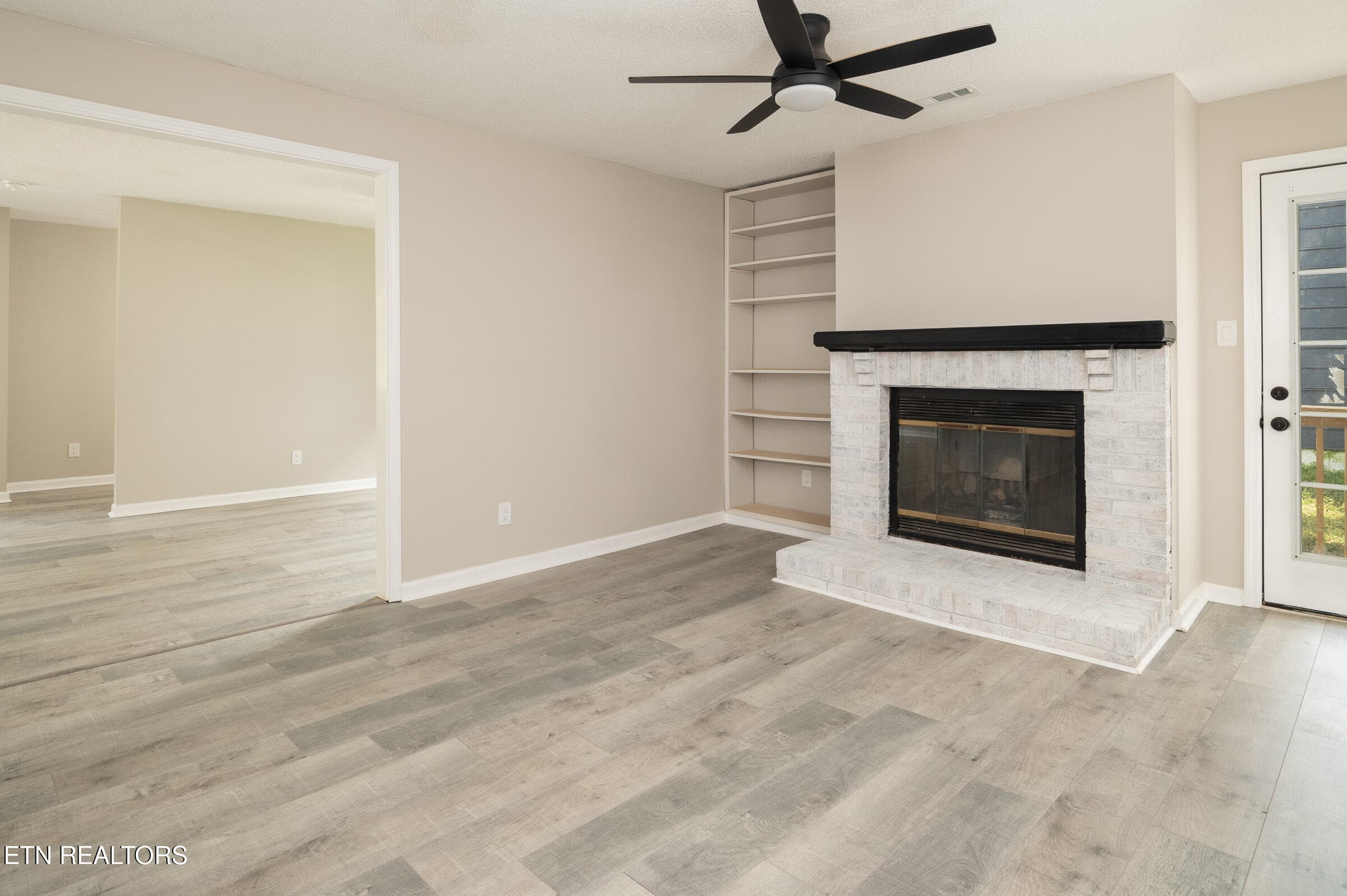 Family Room - 7611 Chatham Circle, Knoxville, TN 37909, Knoxville