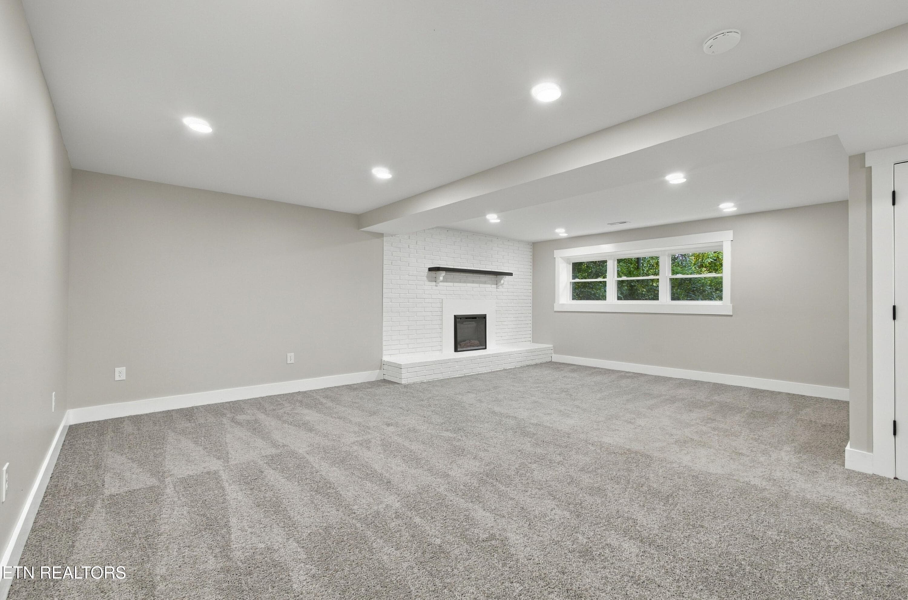 1000-27 - 1708 Timberlane Circle, Knoxville, TN 37924, Knoxville