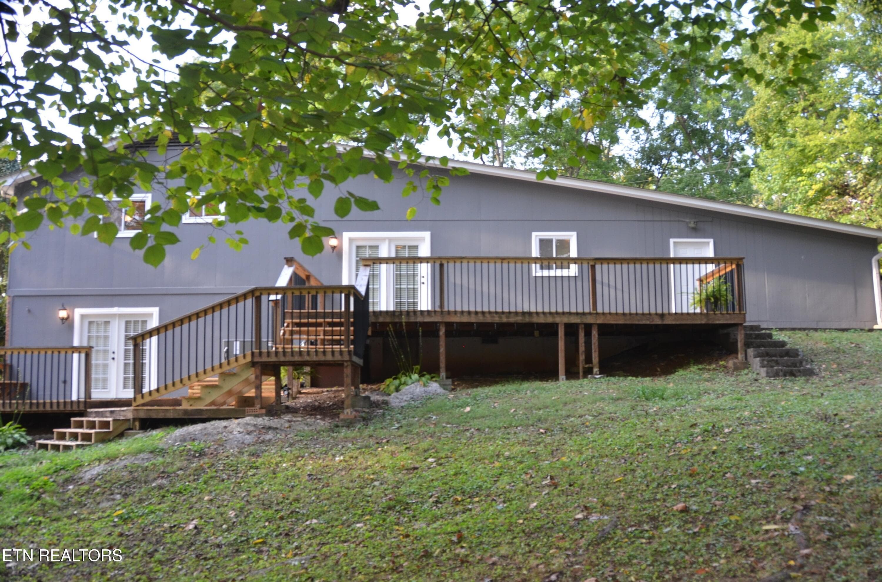 Lot 4/10 Acre with 2 Decks - 104 Clark Lane, Oak Ridge, TN 37830