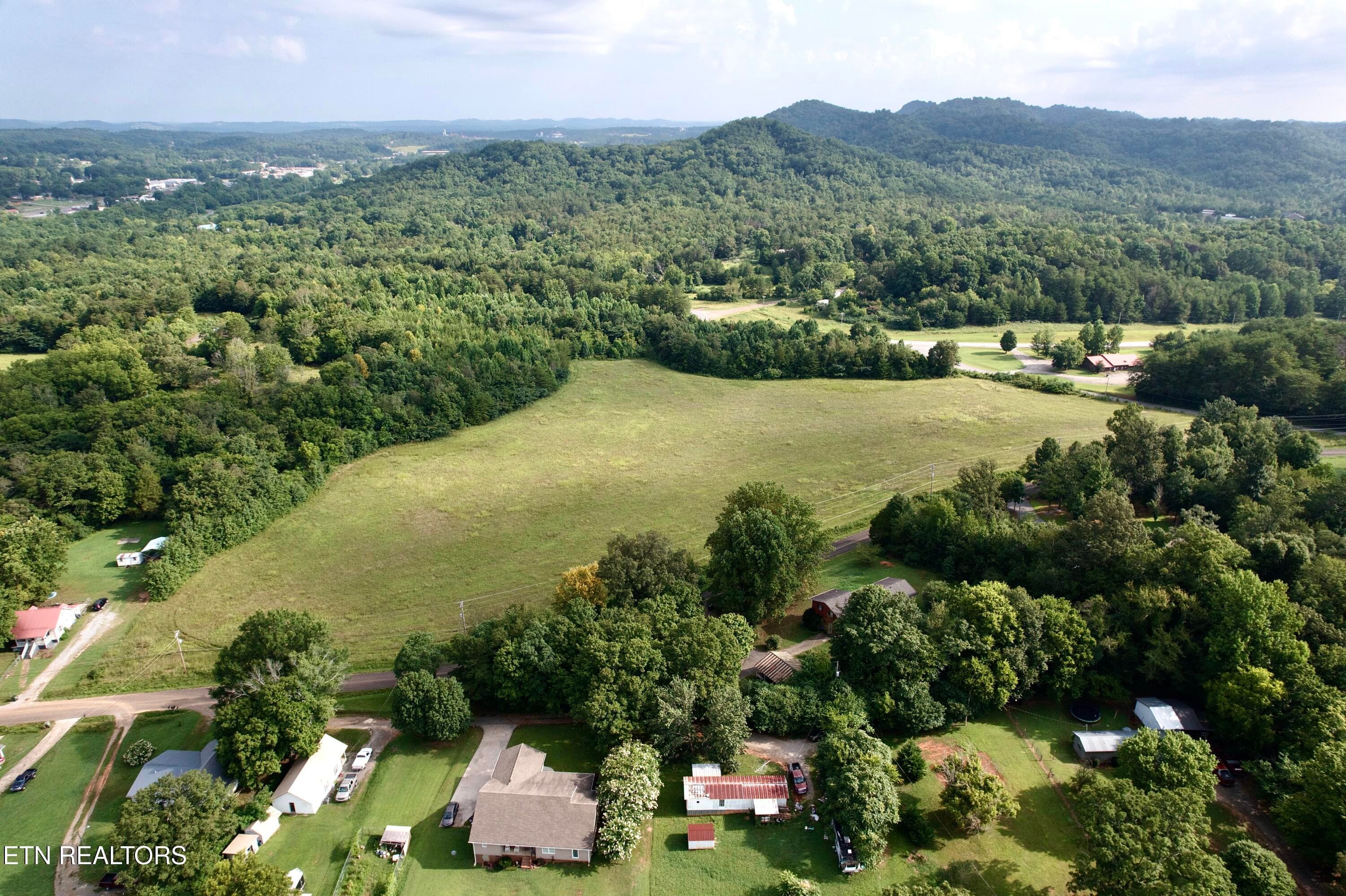 23 - Co Rd 475, Etowah, TN 37331