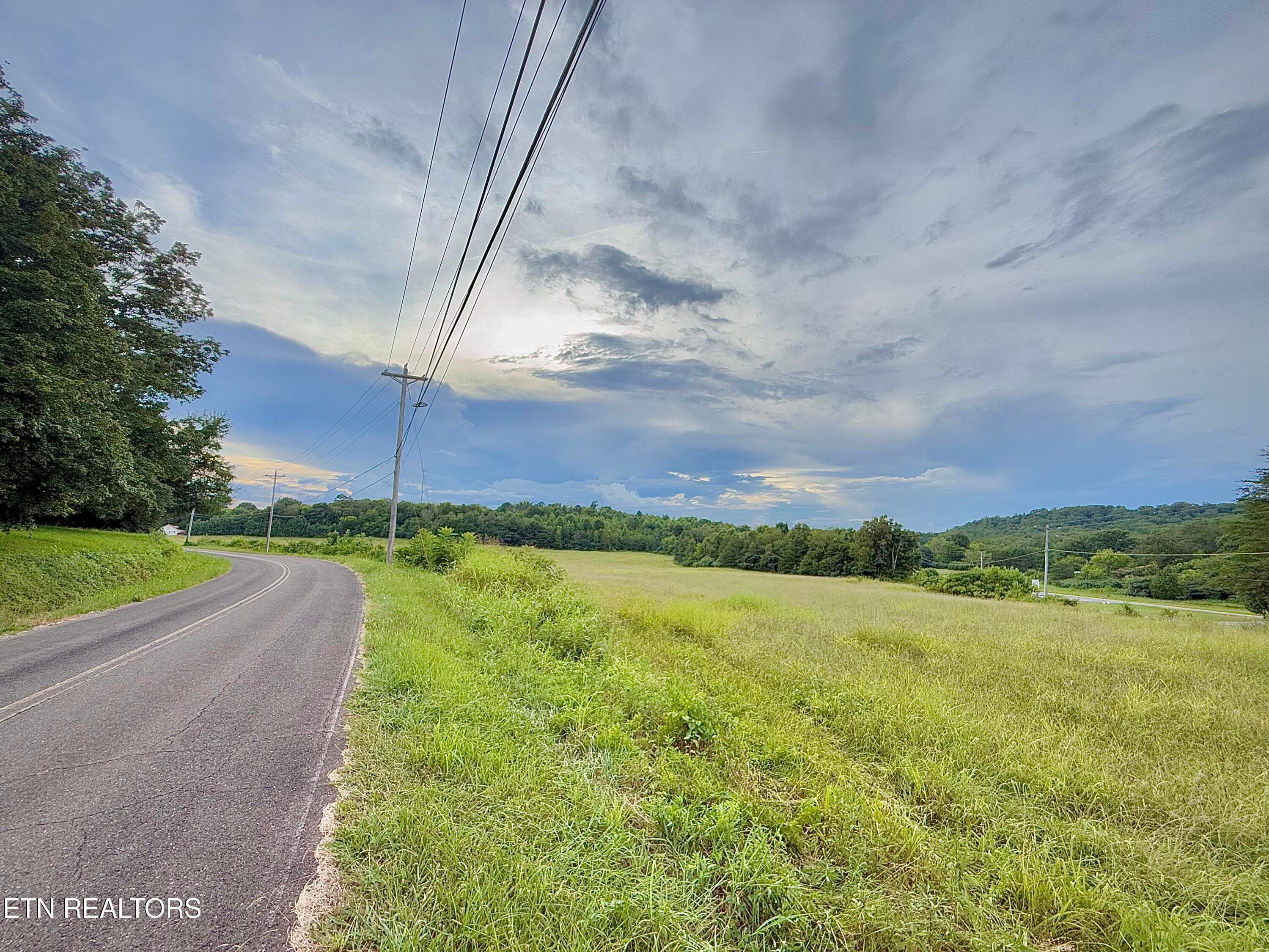 14 - Co Rd 475, Etowah, TN 37331