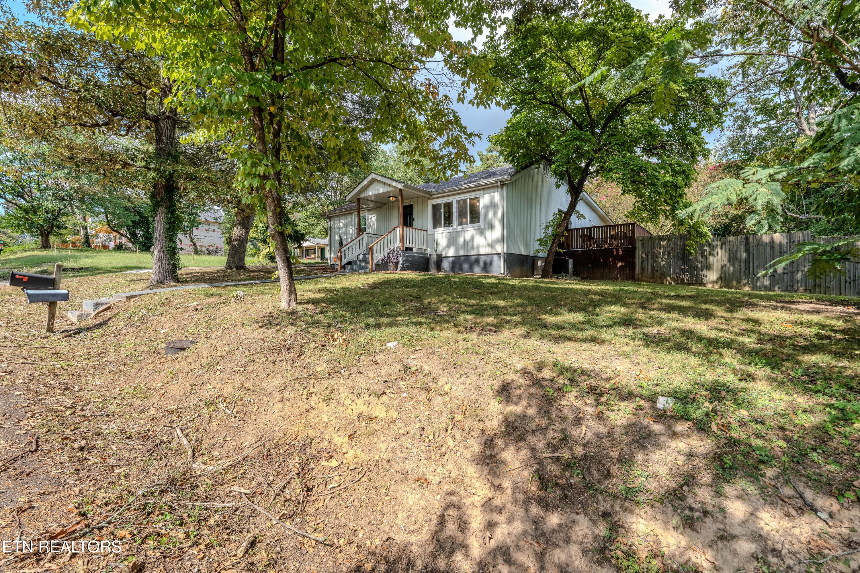 1108SunroseRd-3 - 1108 Sunrose Rd, Knoxville, TN 37914, Knoxville