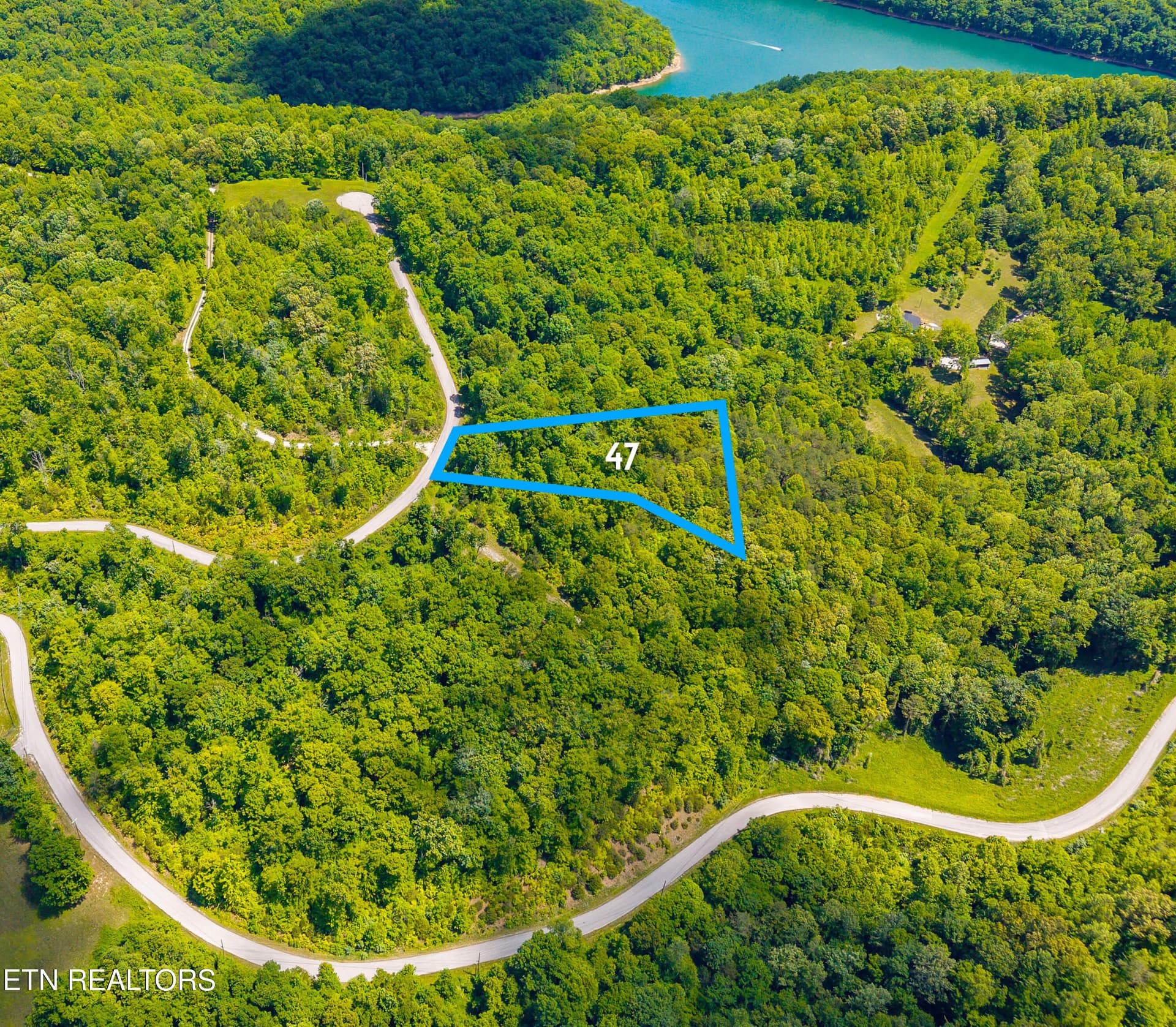 Lot 47 HorseshoeBend, Speedwell, TN 37870