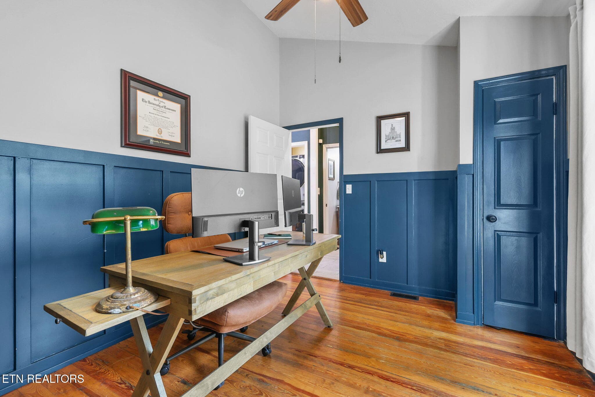 50-web-or-mls-3F1A6214 - 221 E Oldham Ave, Knoxville, TN 37917, Knoxville
