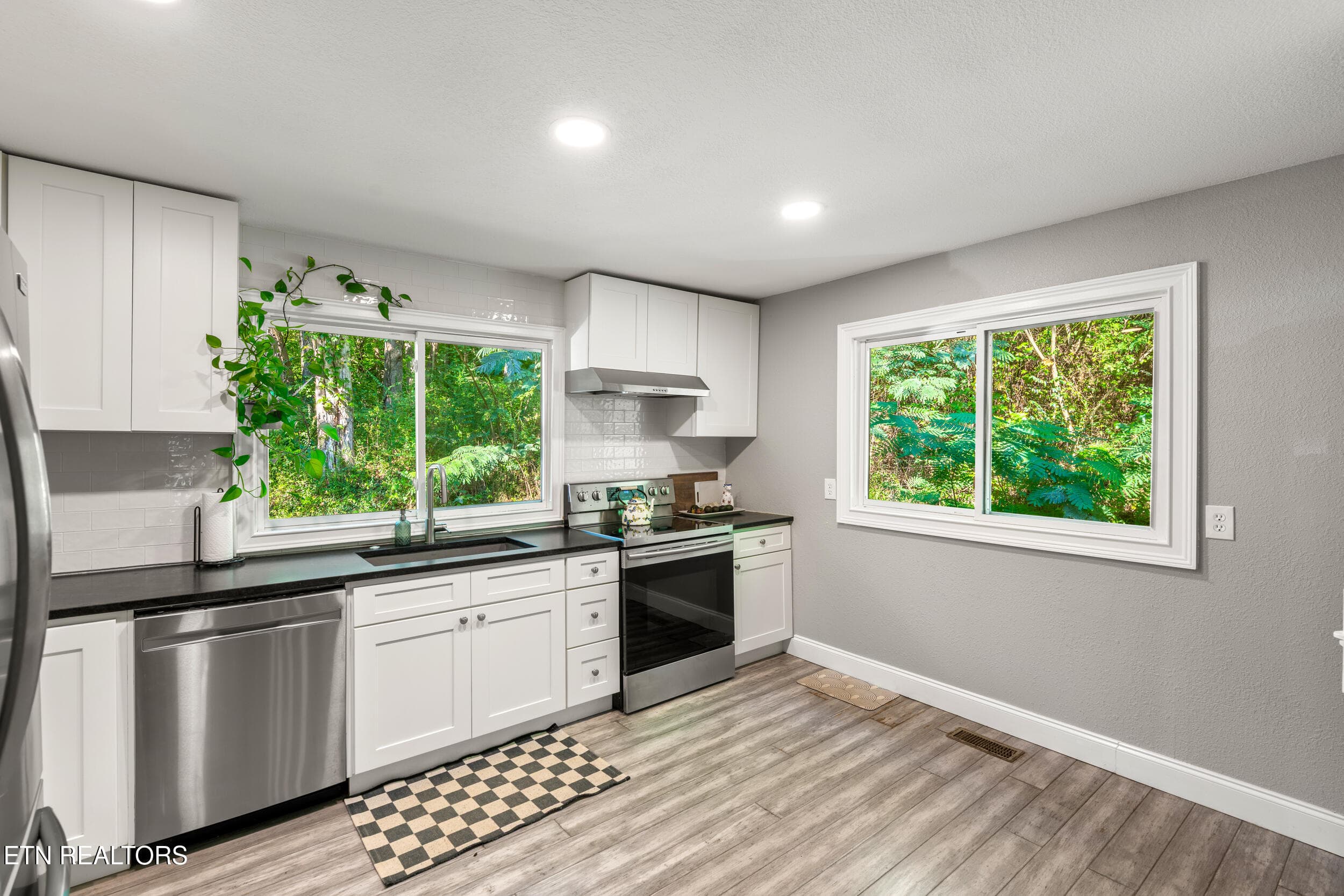 4331 cabbage drive-11 - 4331 Cabbage Drive, Knoxville, TN 37938, Knoxville