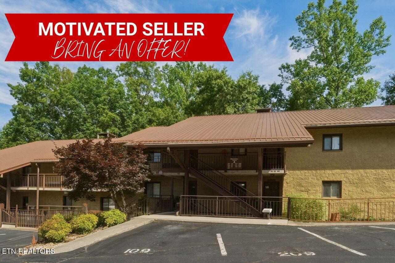 221 Woodland Rd UNIT 310, Gatlinburg, TN 37738