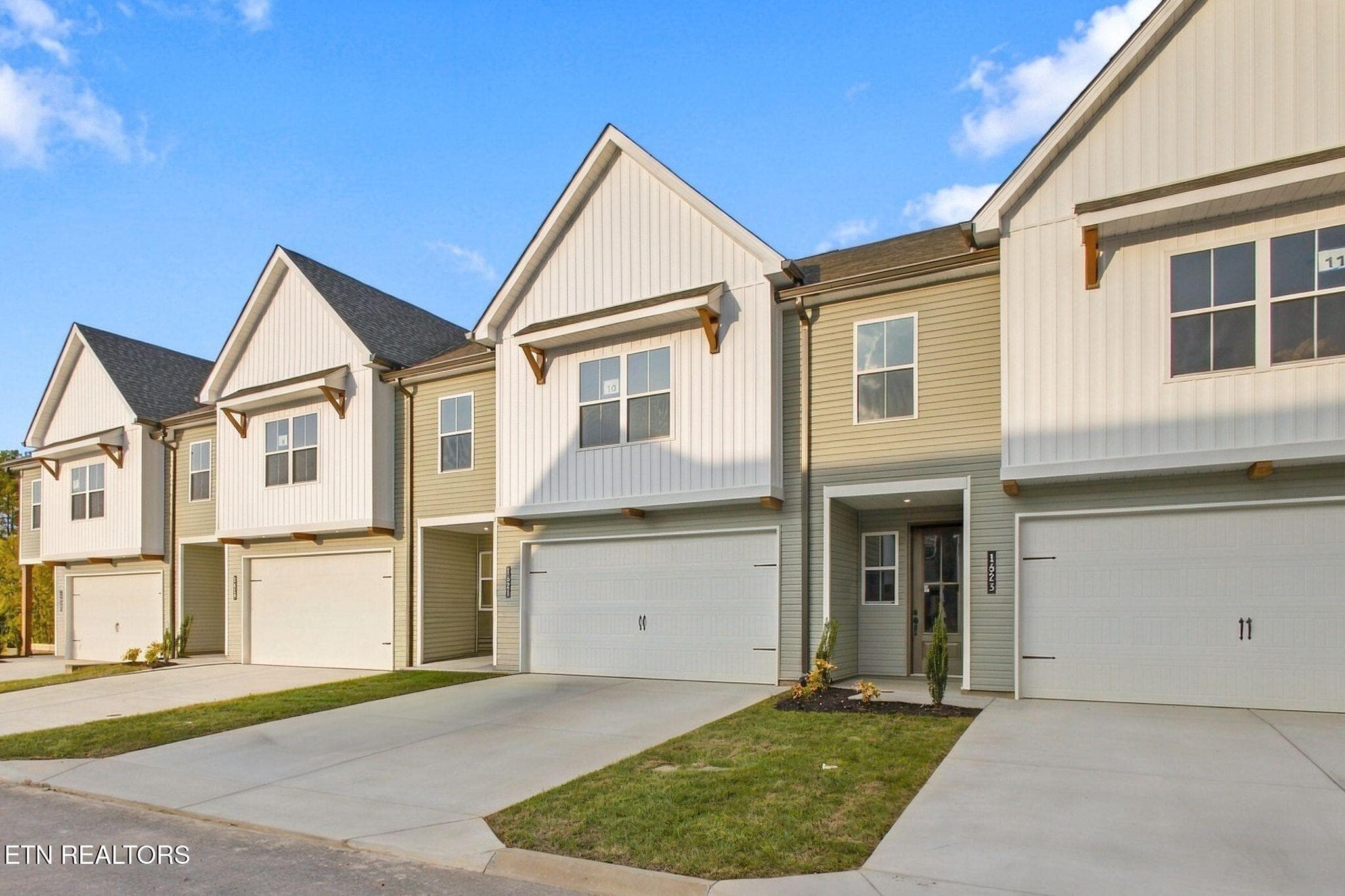 wj2609162-1000 - 1621 Lateglow Way, Knoxville, TN 37931, Knoxville