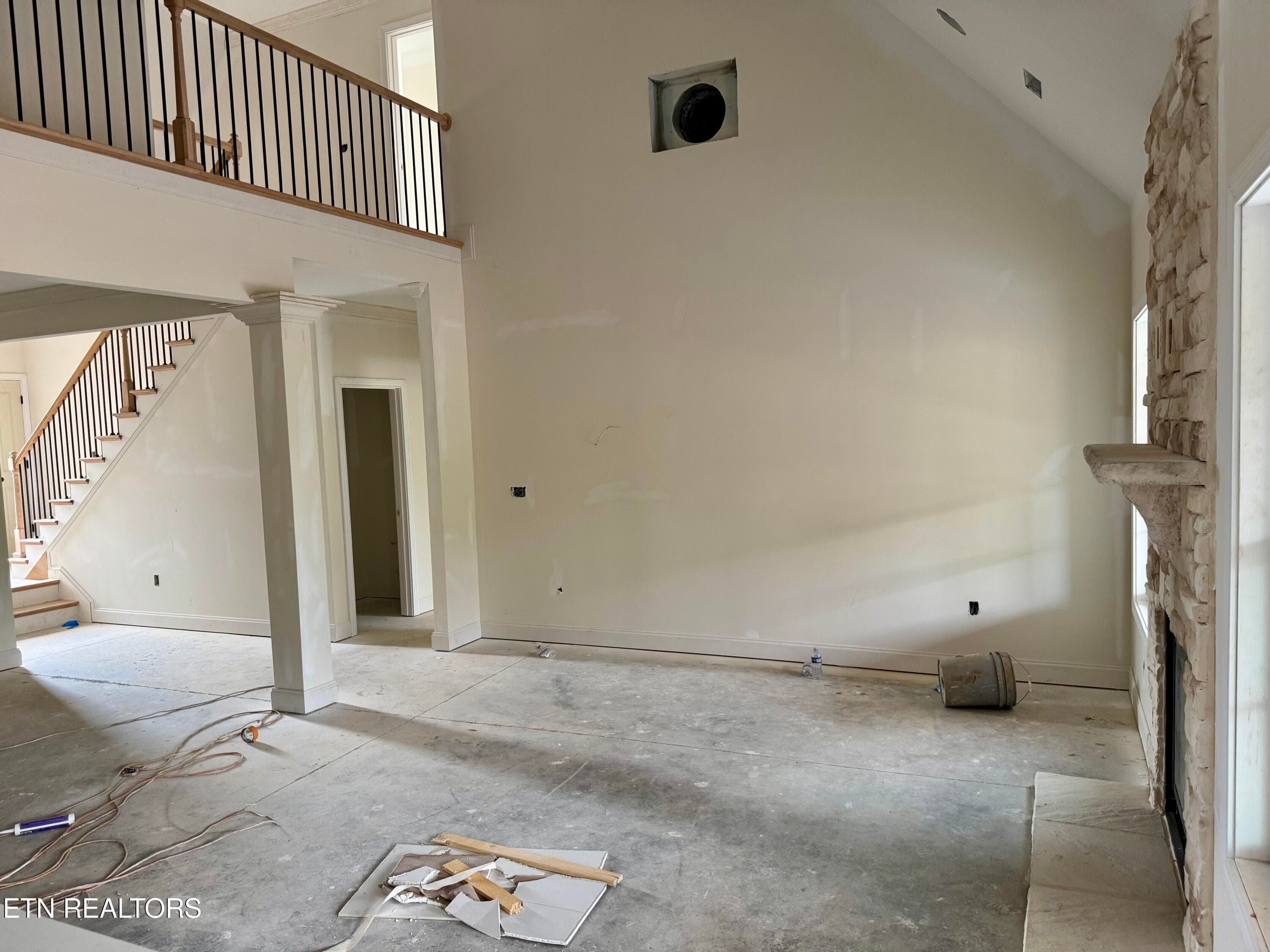 Great Room - 8861 Dancing Bear Lane, Knoxville, TN 37923, Knoxville