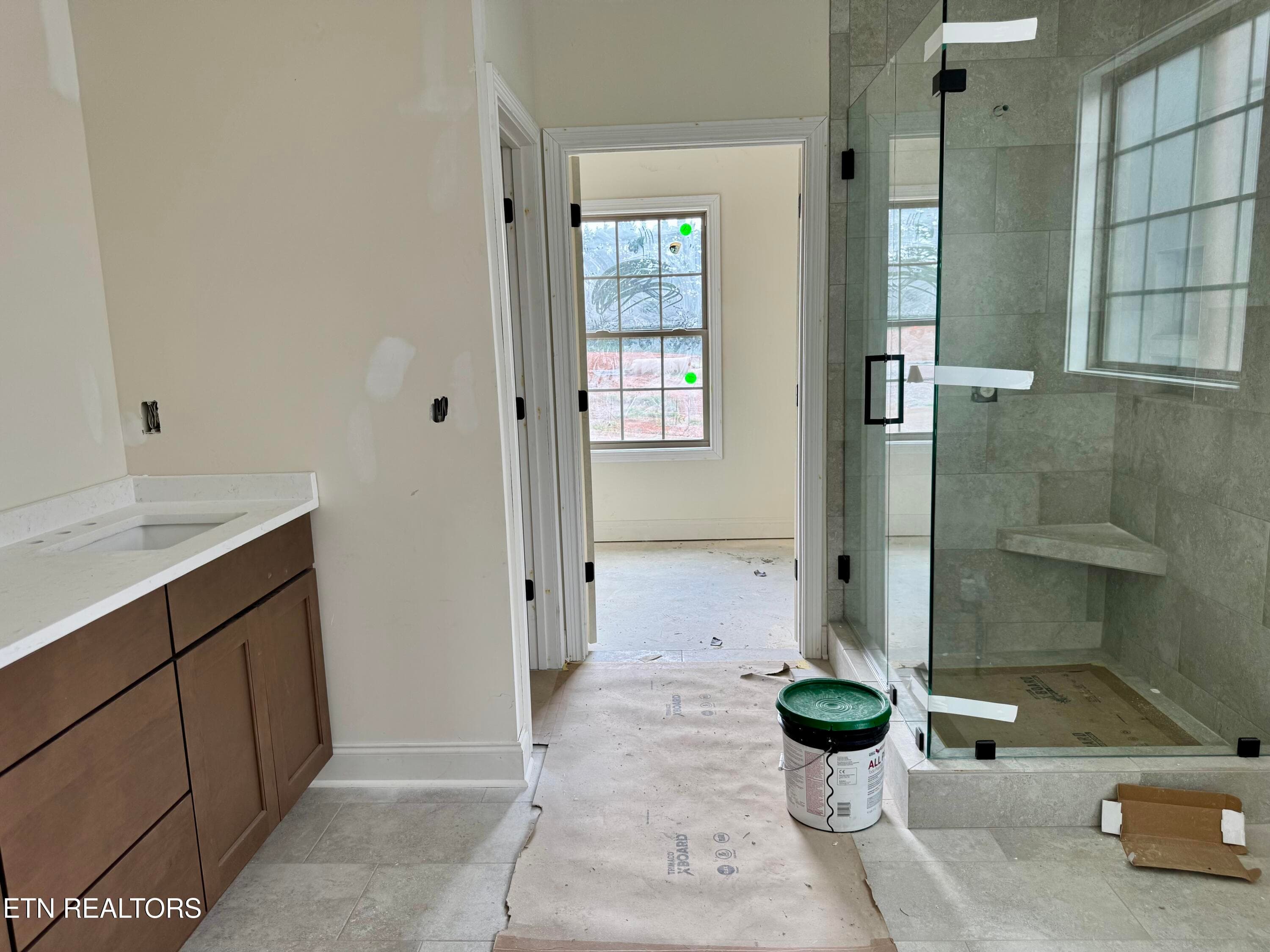 Master Bedroom Bathroom - 8861 Dancing Bear Lane, Knoxville, TN 37923, Knoxville