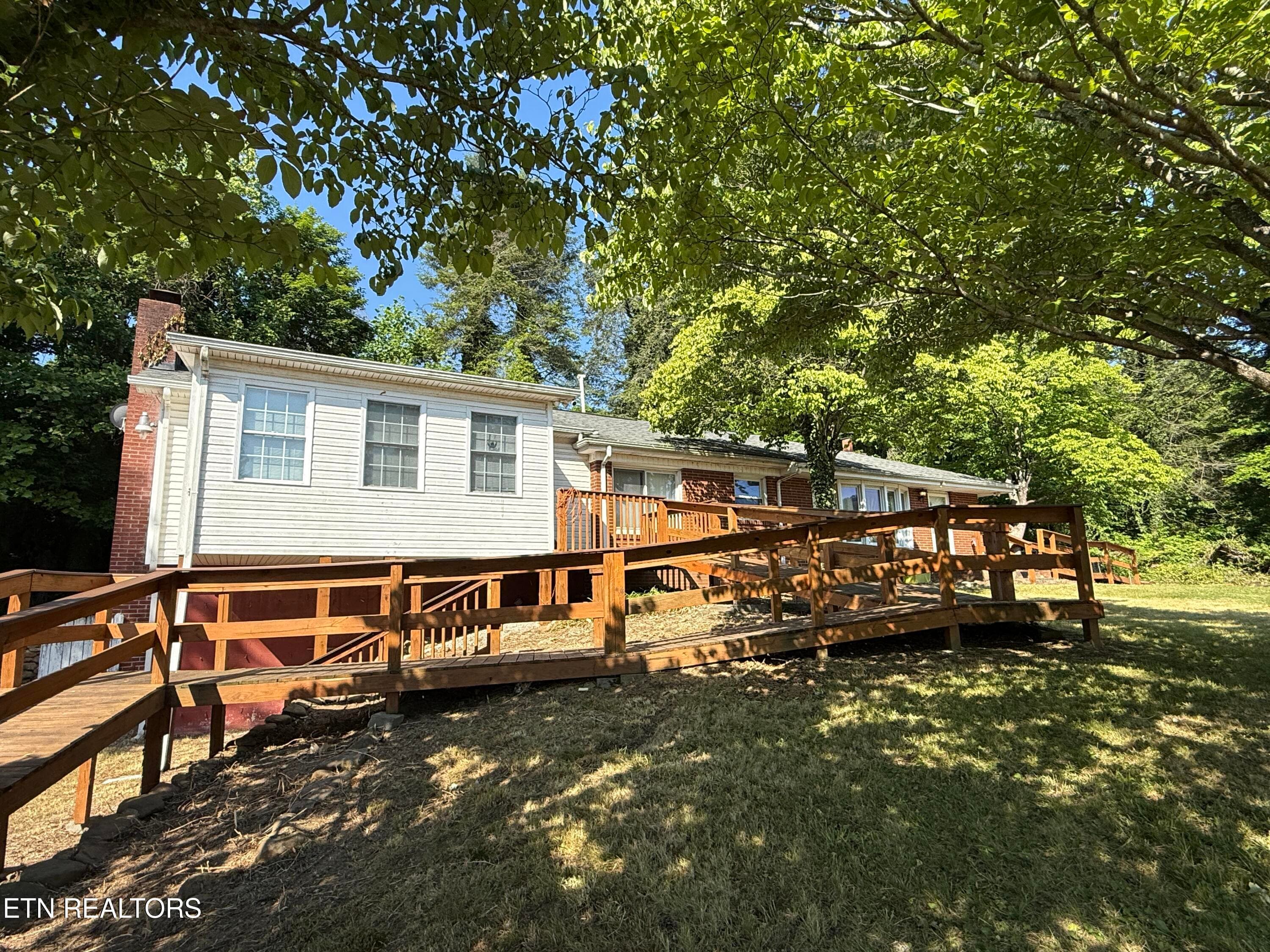 IMG_6962 - 130 Sunshine Drive, Rocky Top, TN 37769, Rocky Top