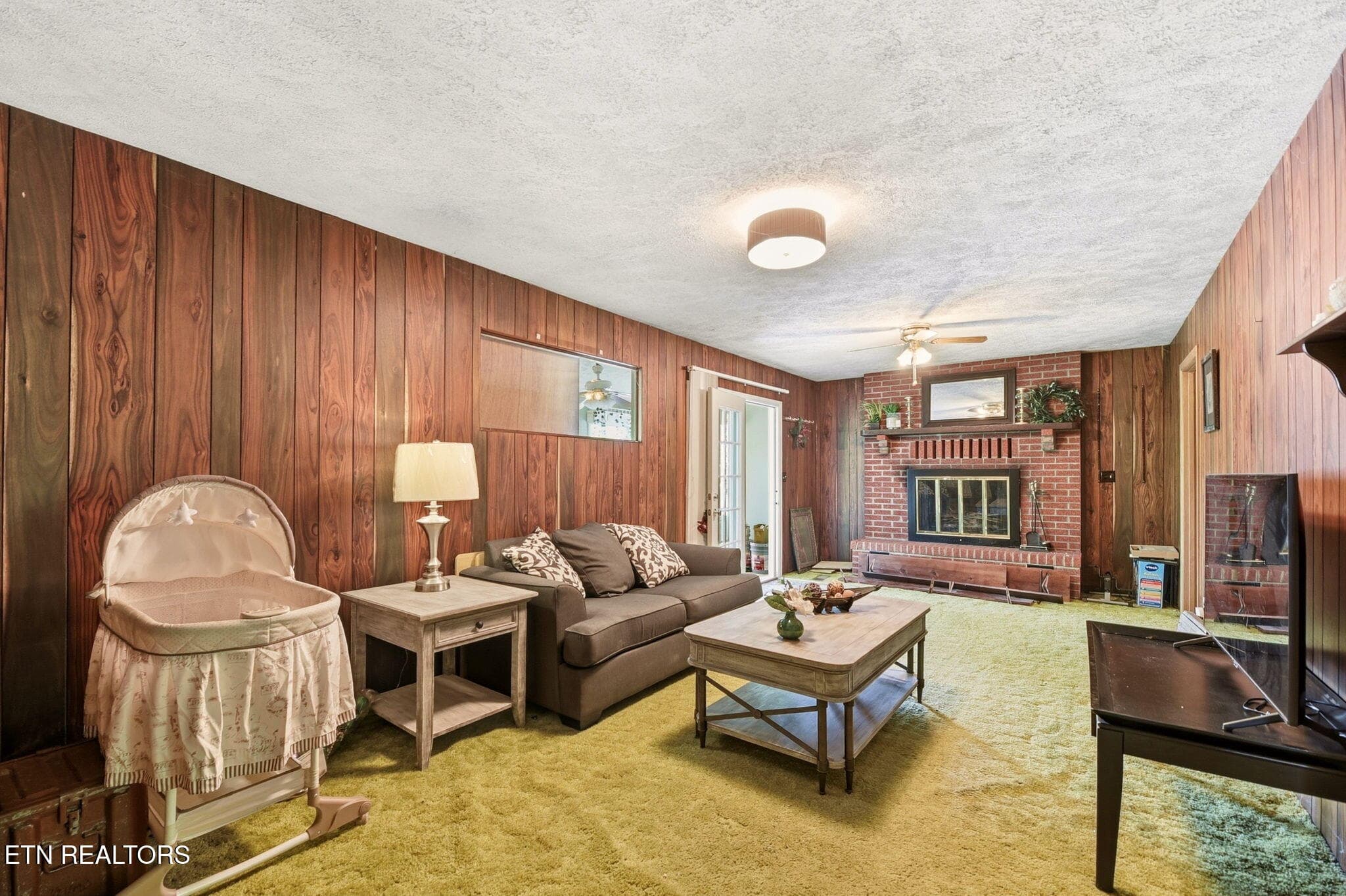 17-web-or-mls-DSC_4884 - 130 Sunshine Drive, Rocky Top, TN 37769, Rocky Top