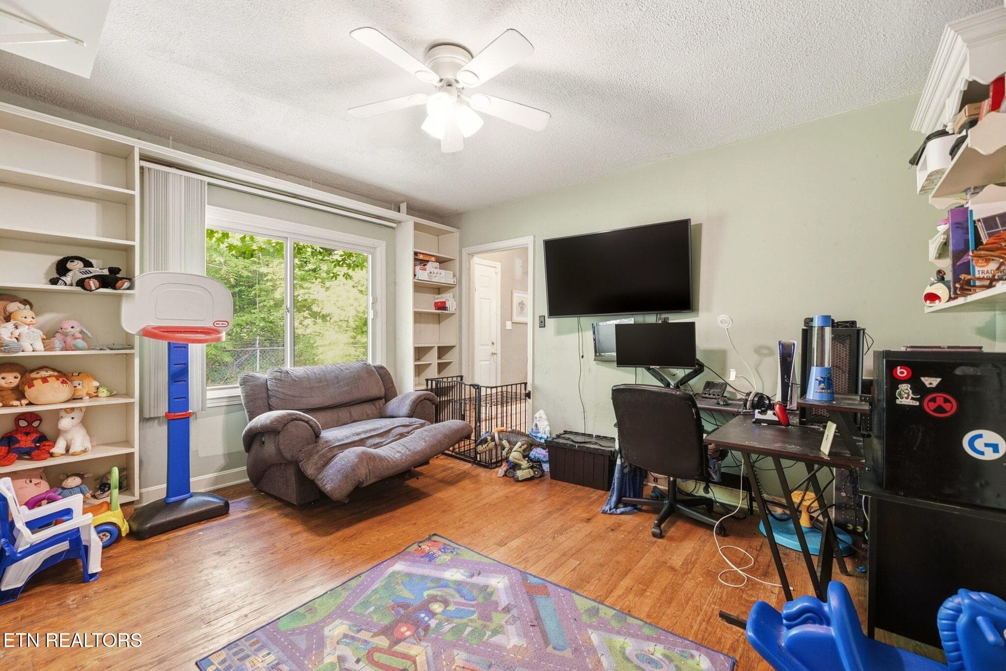 11-web-or-mls-DSC_4866 - 130 Sunshine Drive, Rocky Top, TN 37769, Rocky Top