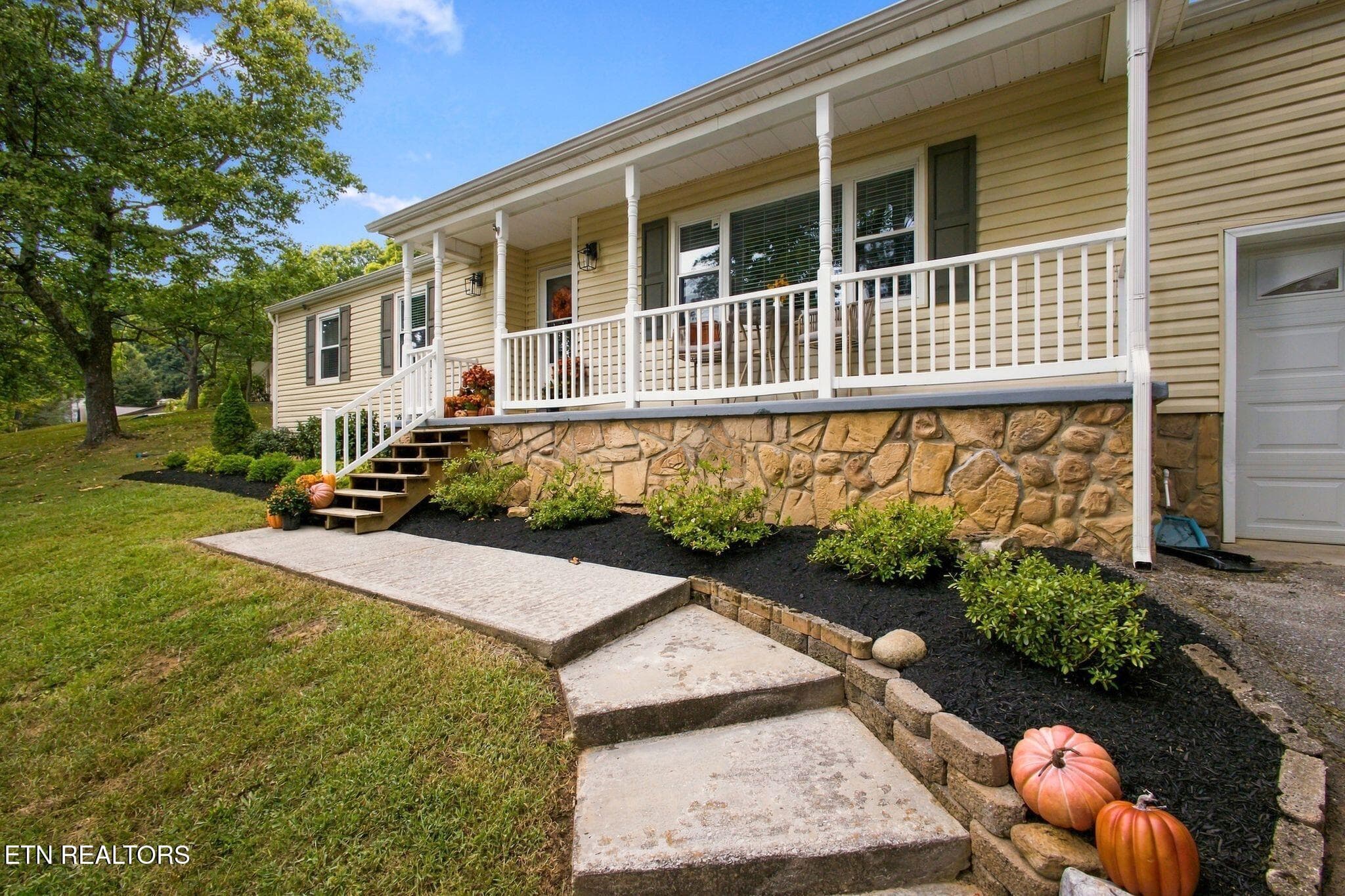 wj2609175-1003 - 6130 Grove Drive, Knoxville, TN 37918, Knoxville