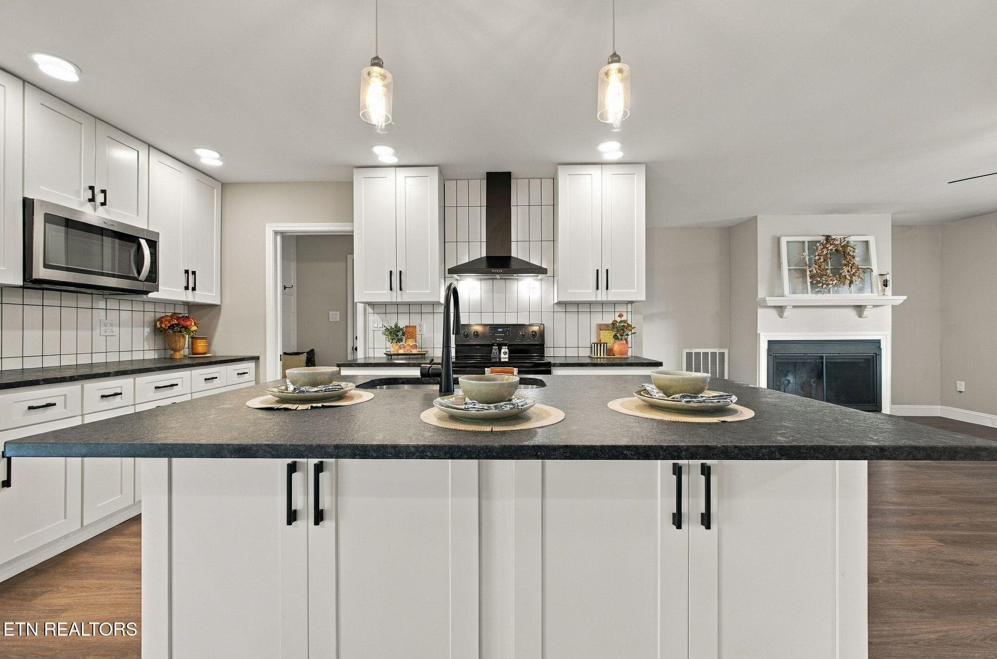 wj2609175-1013 - 6130 Grove Drive, Knoxville, TN 37918, Knoxville