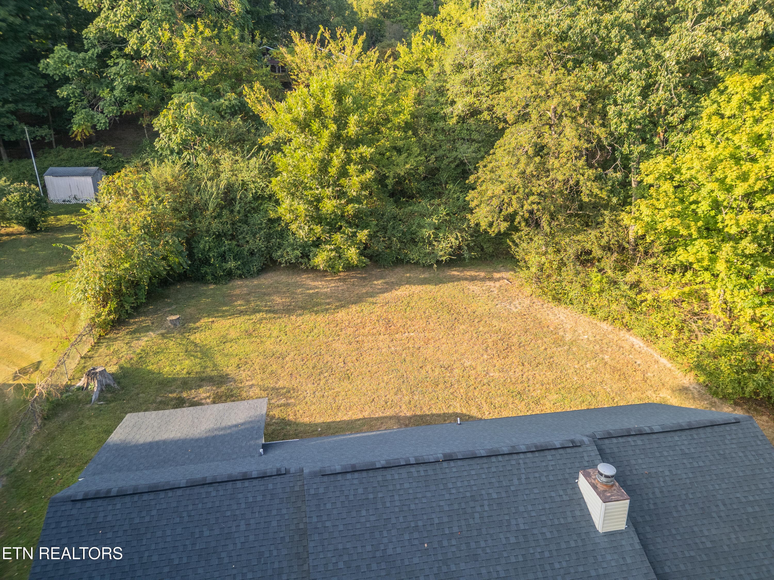 2000-3 - 6130 Grove Drive, Knoxville, TN 37918, Knoxville