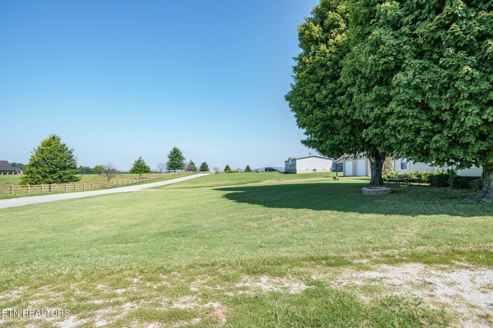 3-web-or-mls-5059 Old Kentucky Rd_019_TN - 5059 Old Ky Rd, Byrdstown, TN 38549, Byrdstown