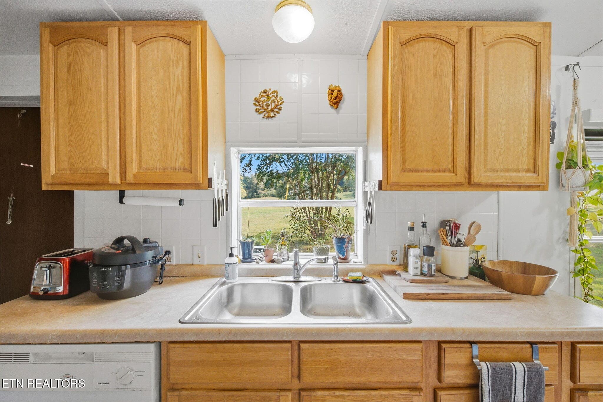 12-web-or-mls-841-Knight-Rd-Knoxville-TN - 841 Knight Rd, Knoxville, TN 37920