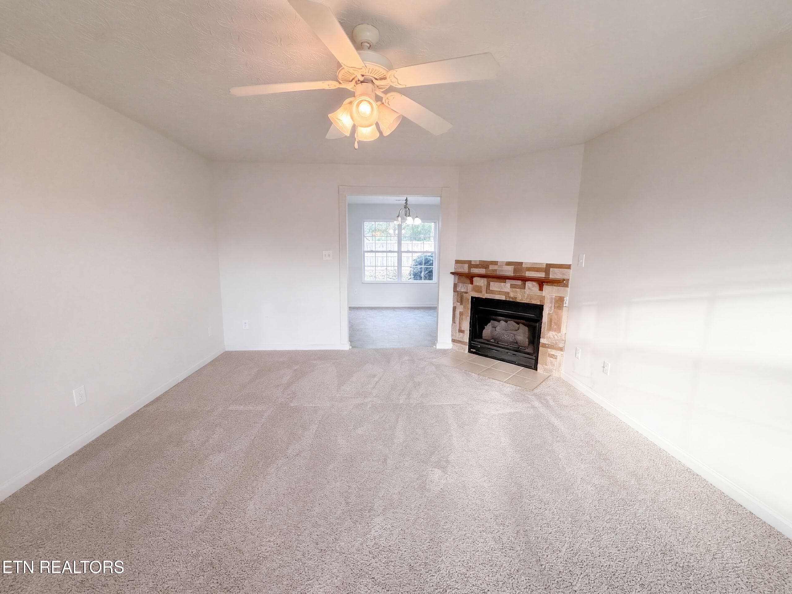 listing_10 - 7111 Pinecroft Lane, Knoxville, TN 37914, Knoxville
