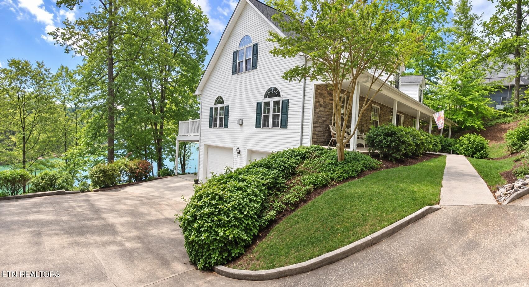 1089 Big Creek Rd, LaFollette, TN 37766