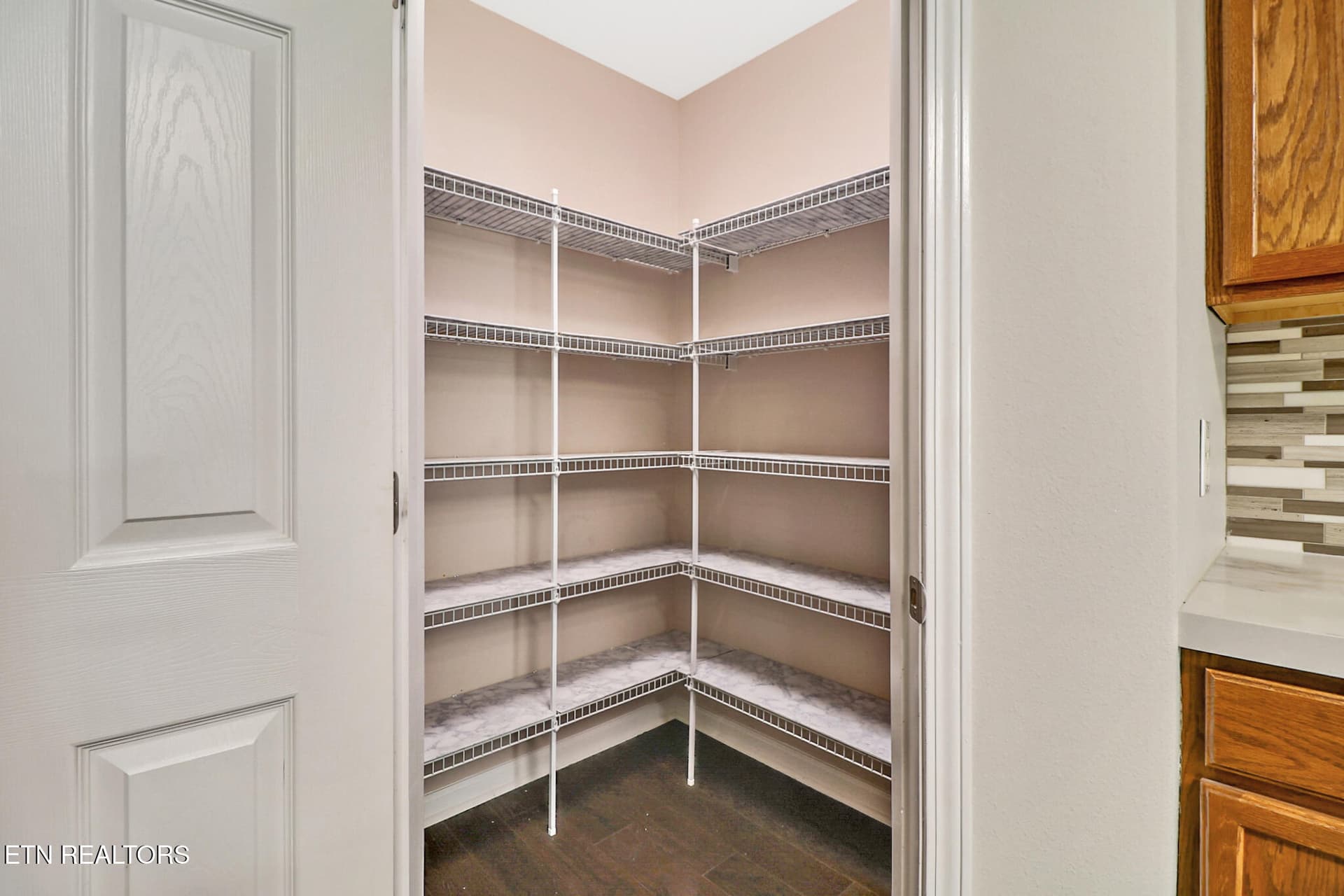 Pantry - 151 Northridge Drive, Crossville, TN 38558