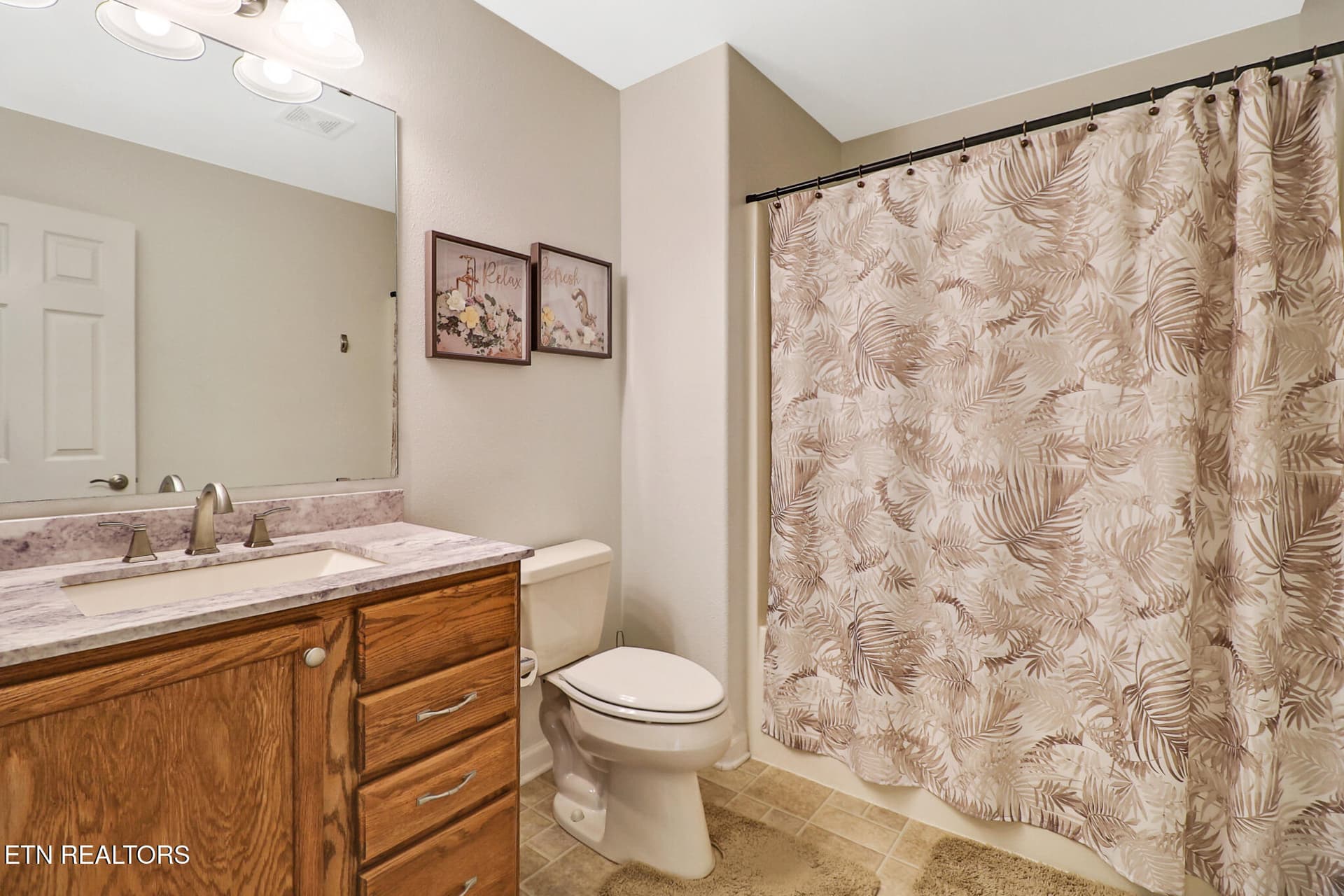 Guest bath - 151 Northridge Drive, Crossville, TN 38558