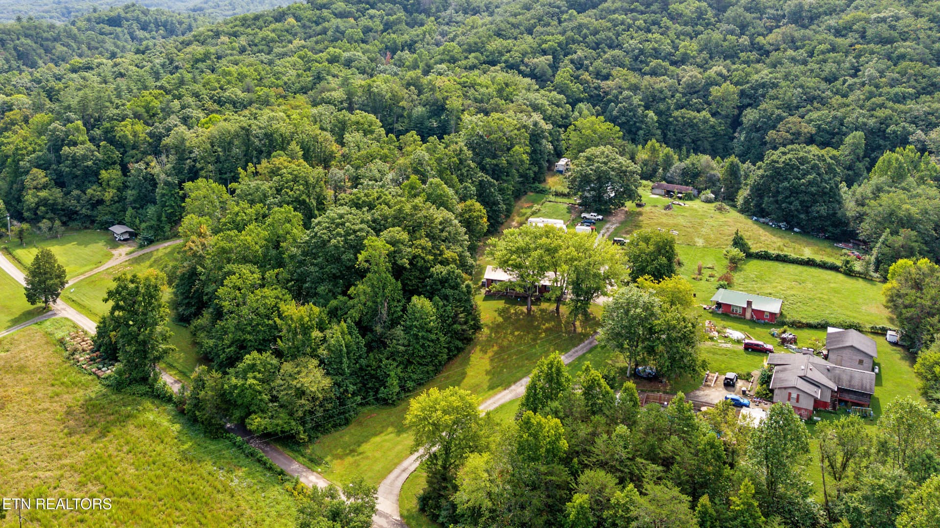2616 Jericho Rd, Maryville, TN 37803