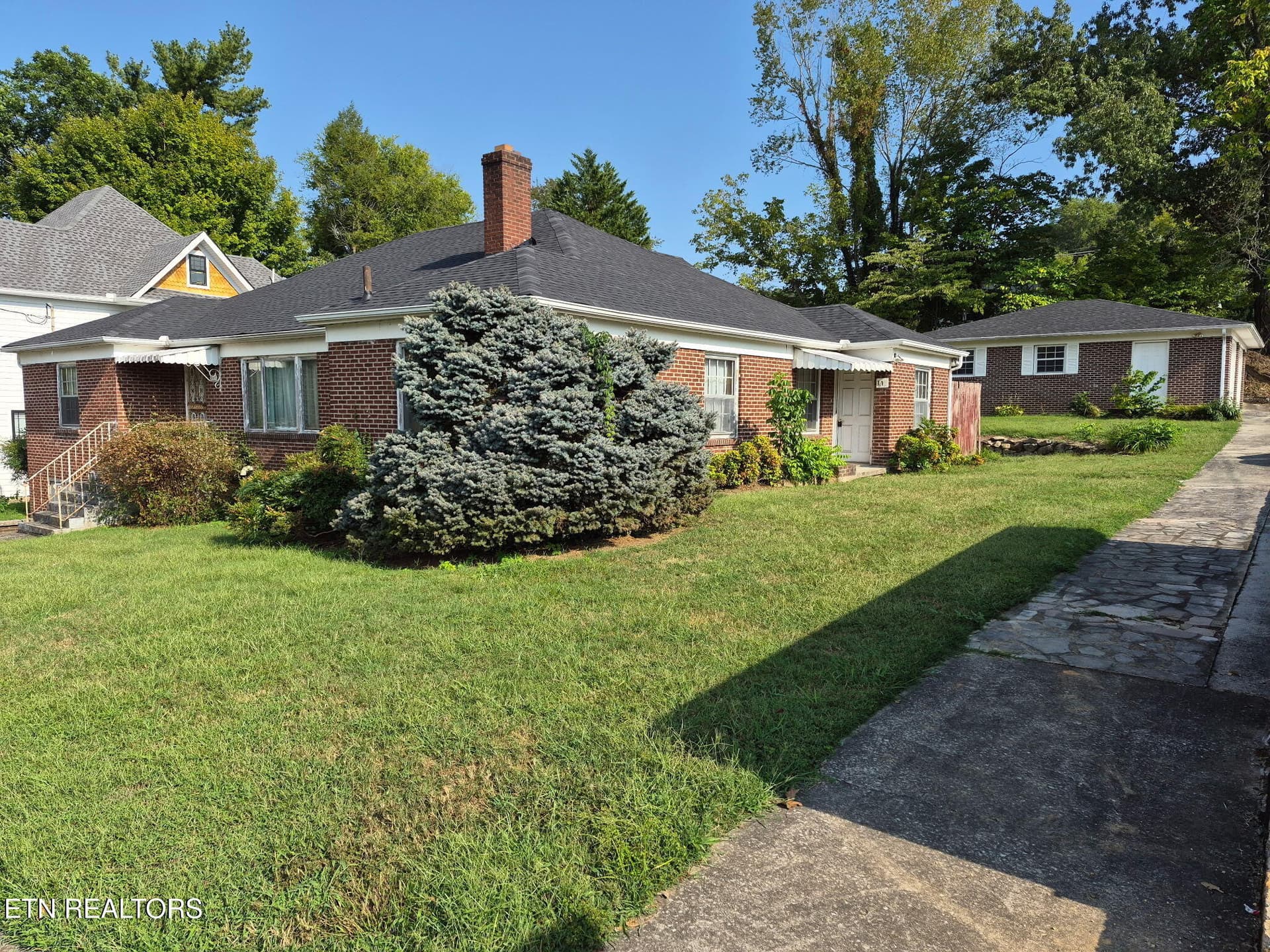 1000055353 - 117 Roane St, Oliver Springs, TN 37840