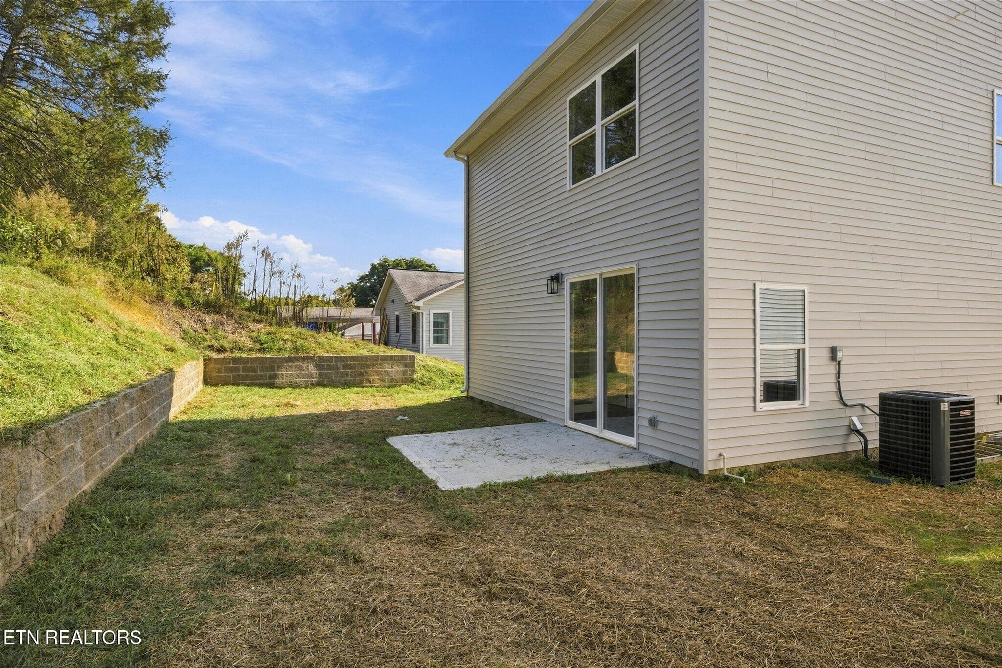 22-2513_Bernhurst_Drive_0110 - 2513 Bernhurst Drive, Knoxville, TN 37918, Knoxville